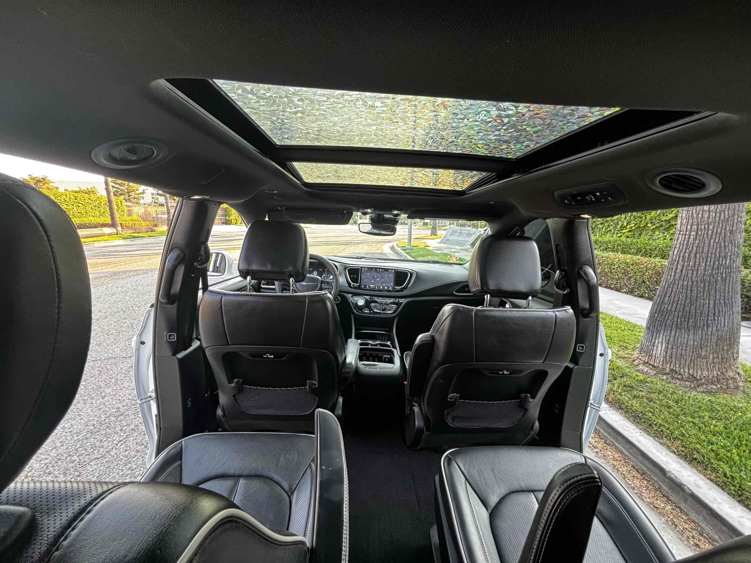 2021 Chrysler Pacifica Limited photo 34