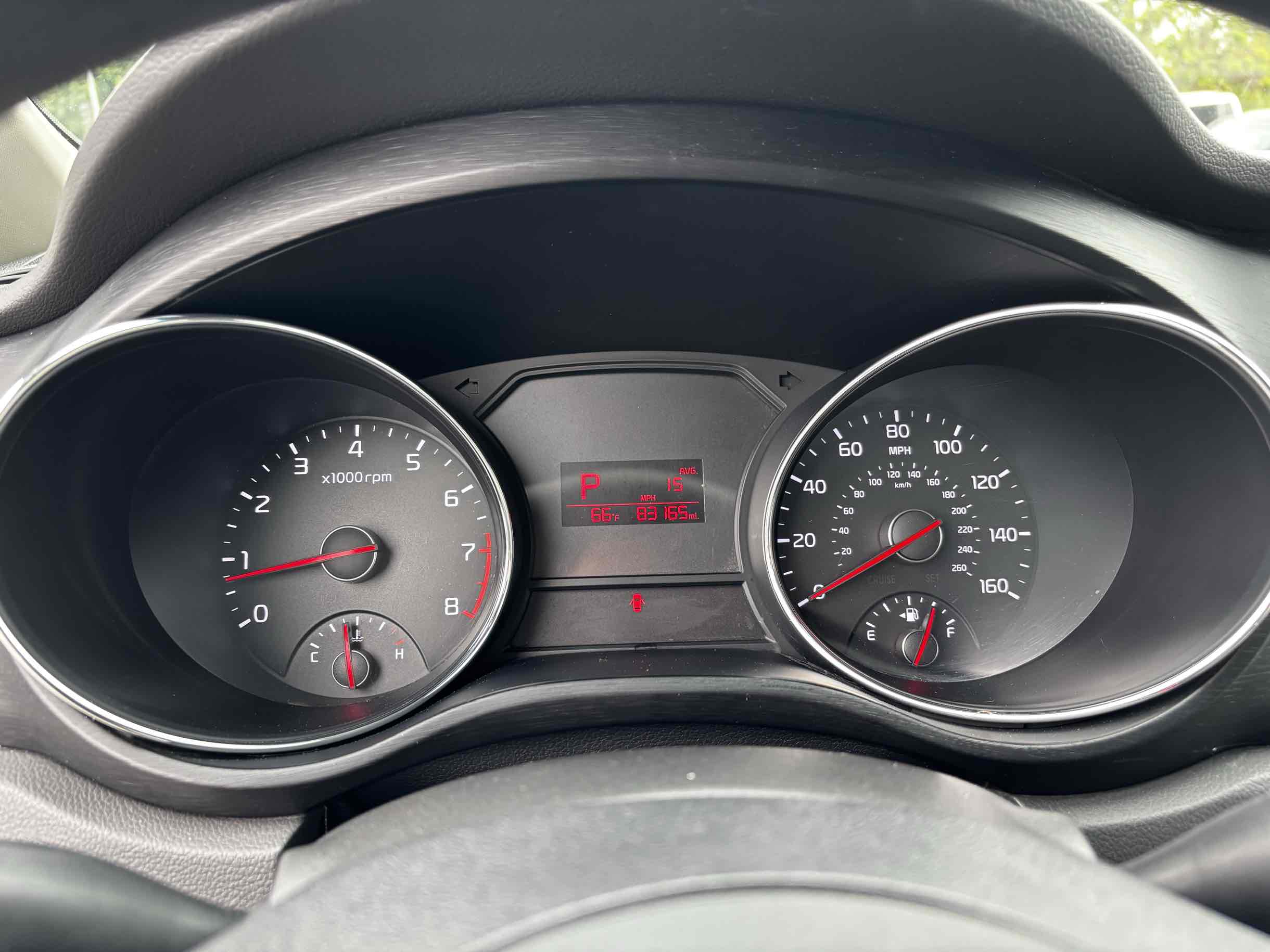 2016 Kia Sedona LX photo 10