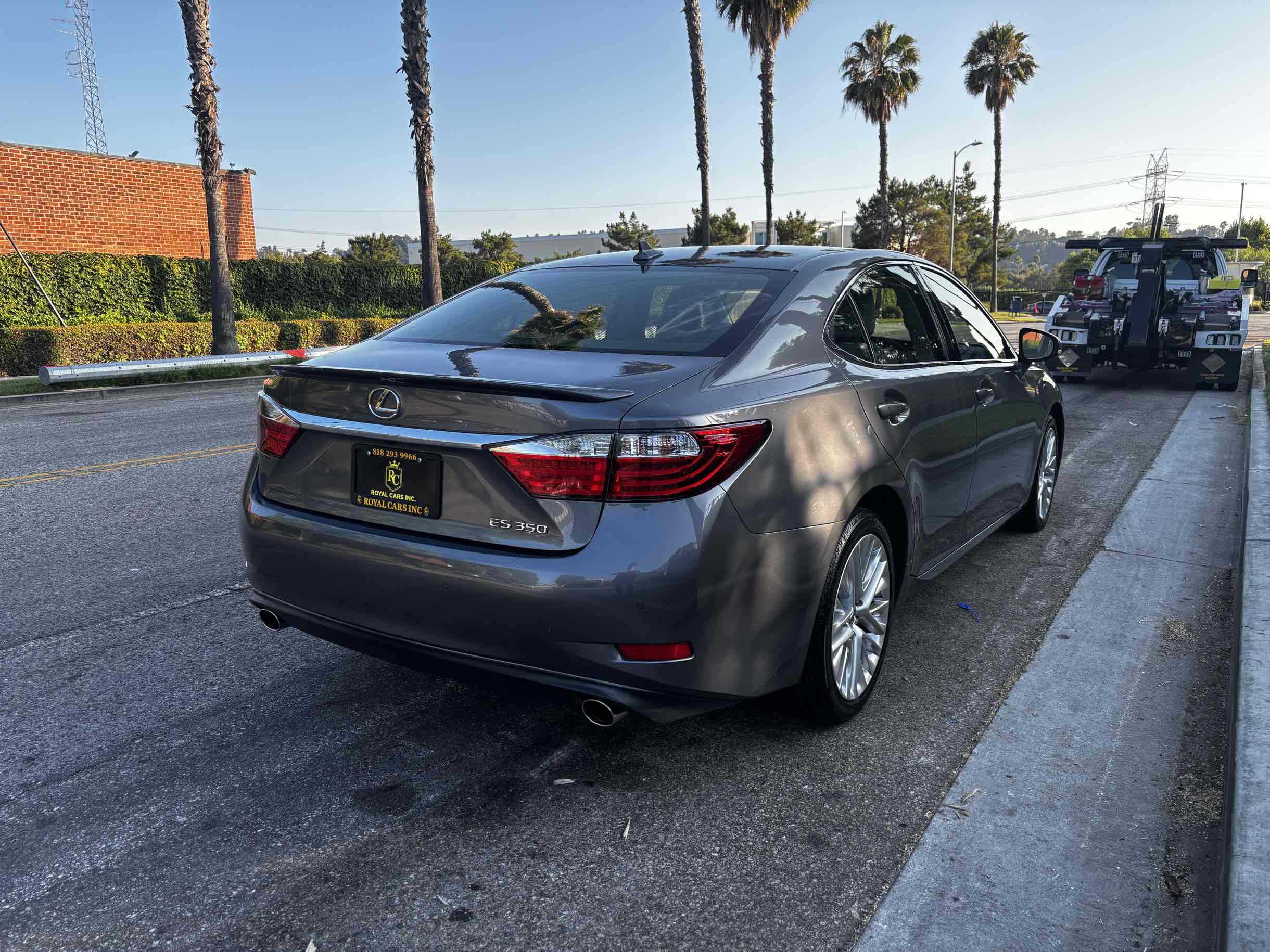 2014 Lexus ES 350 photo 4