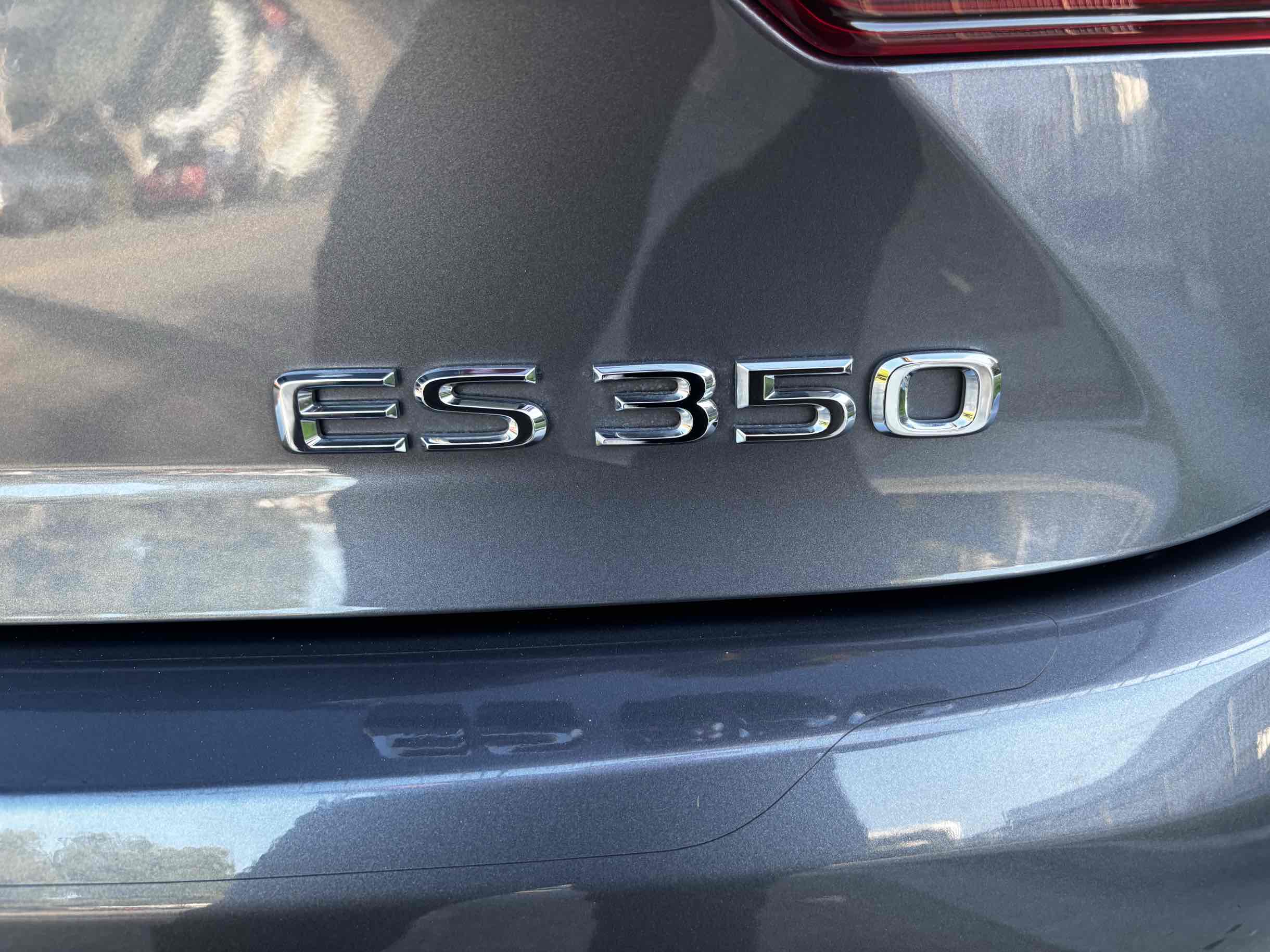 2014 Lexus ES 350 photo 25