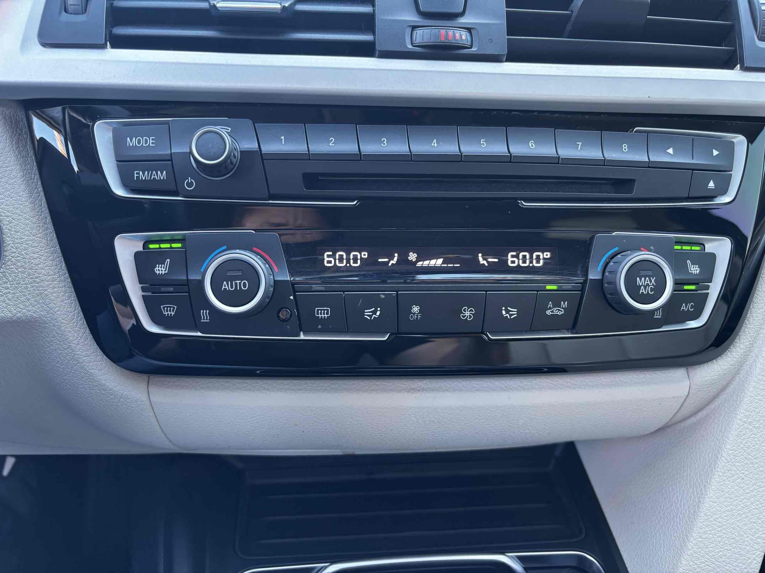 2018 Bmw 320i Sedan photo 12