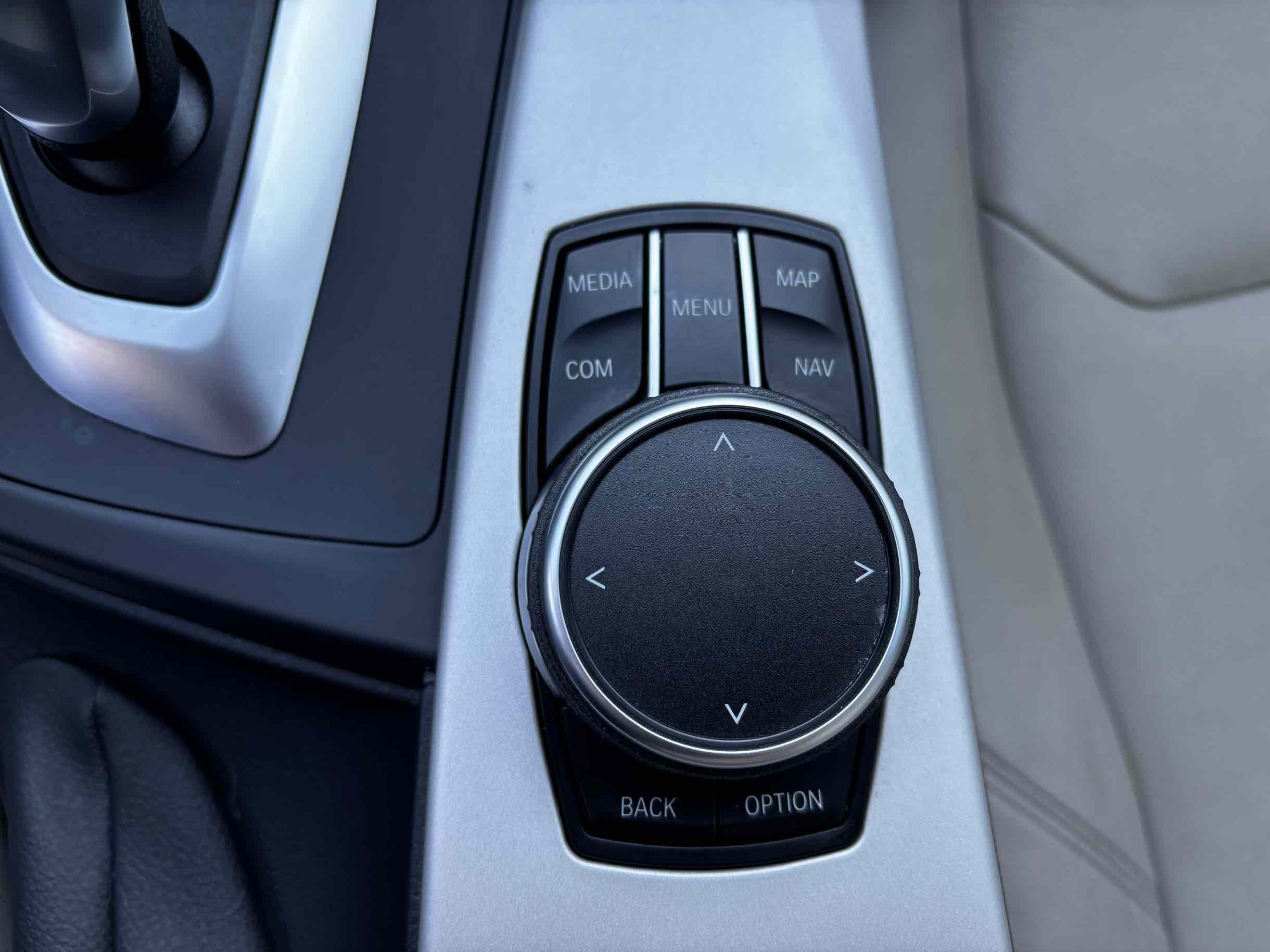 2018 Bmw 320i Sedan photo 14