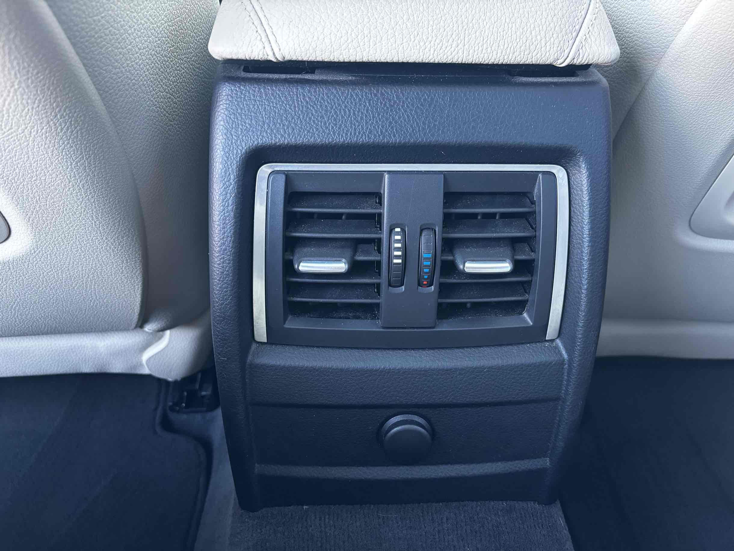 2018 Bmw 320i Sedan photo 21