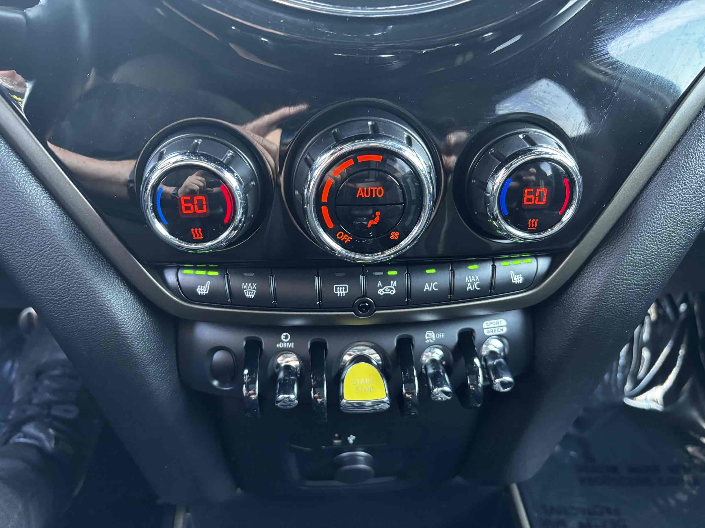 2019 Mini Countryman SE ALL4 photo 15