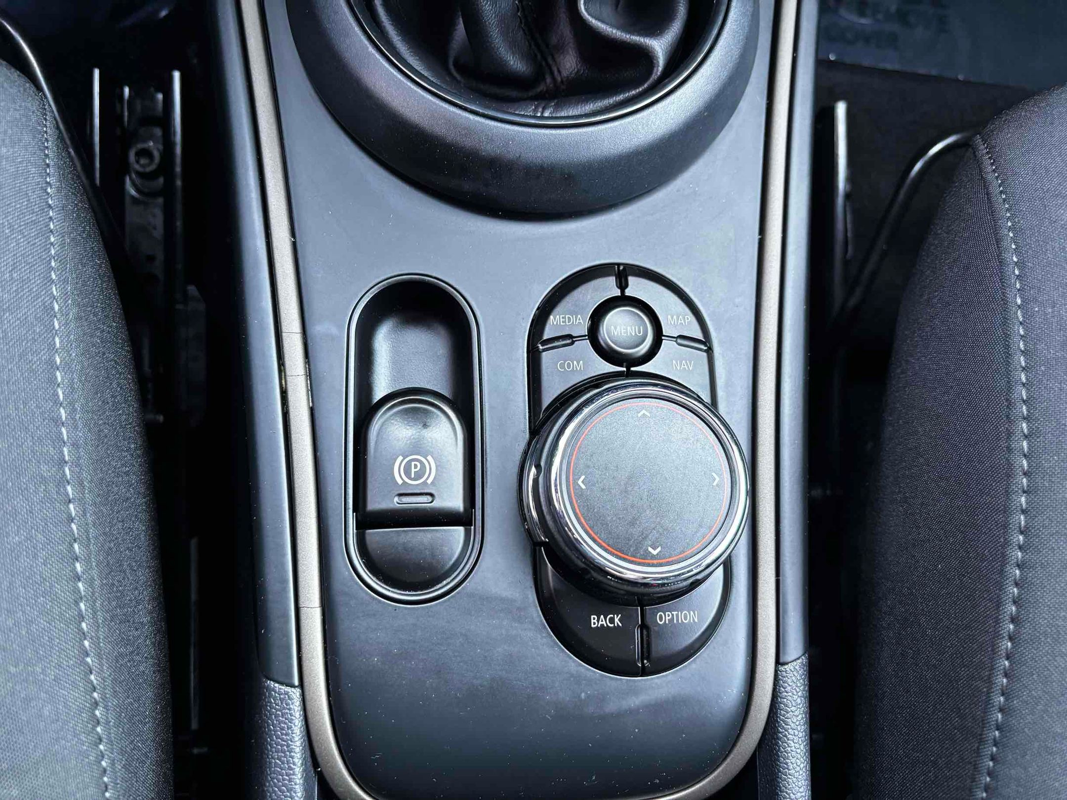 2019 MINI Countryman S E PHEV - Photo 18