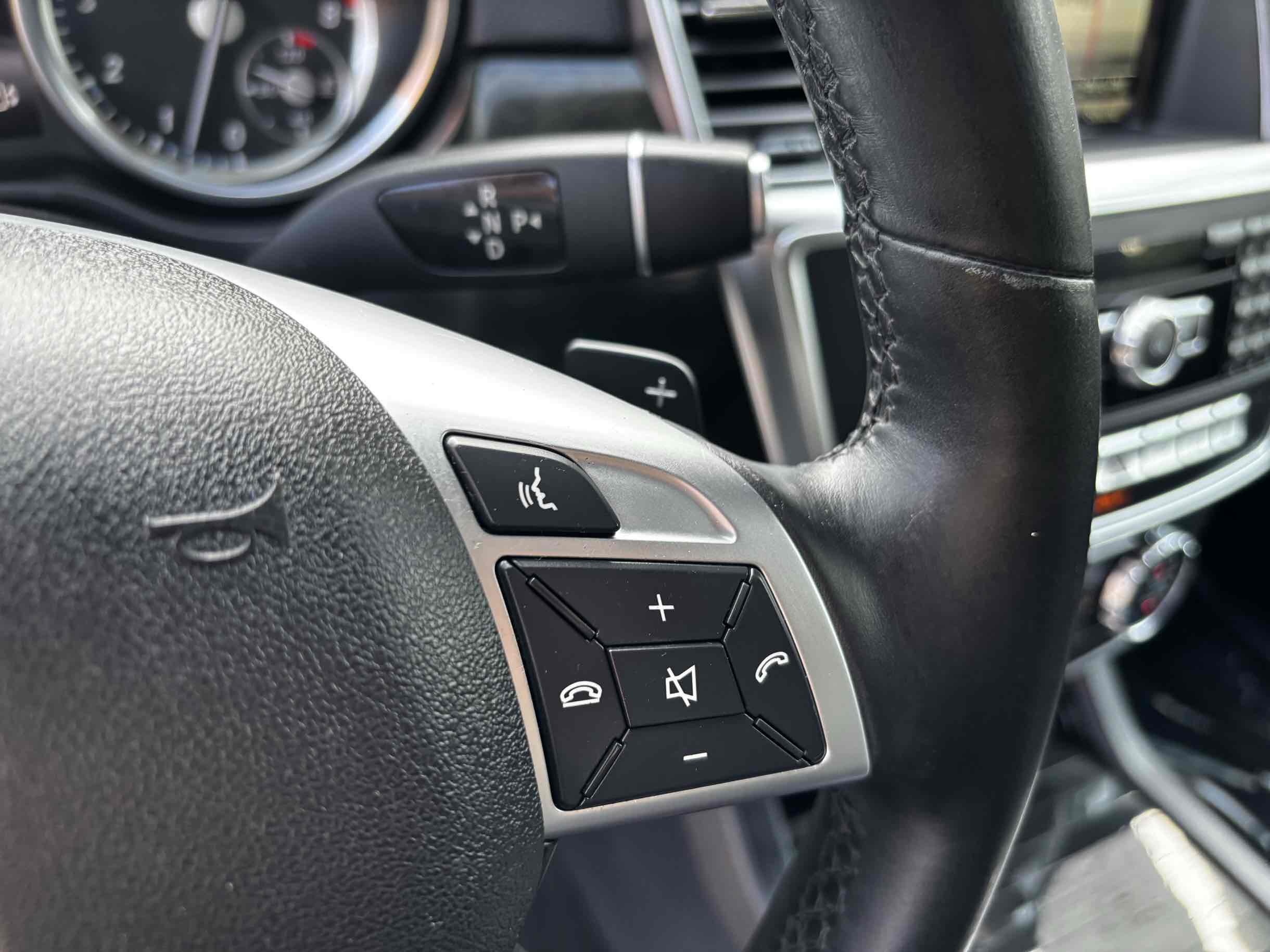 2016 Mercedes Benz GL 450 photo 9