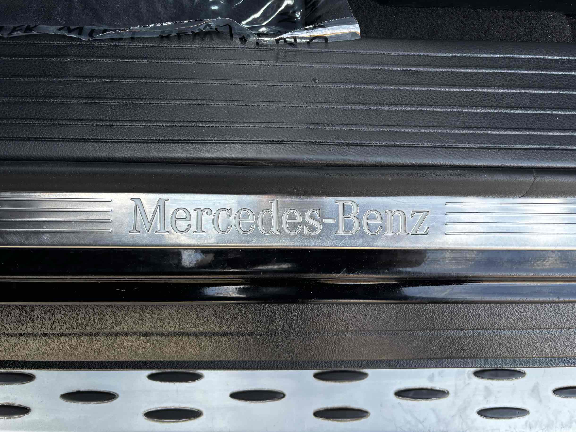 2016 Mercedes Benz GL 450 photo 19