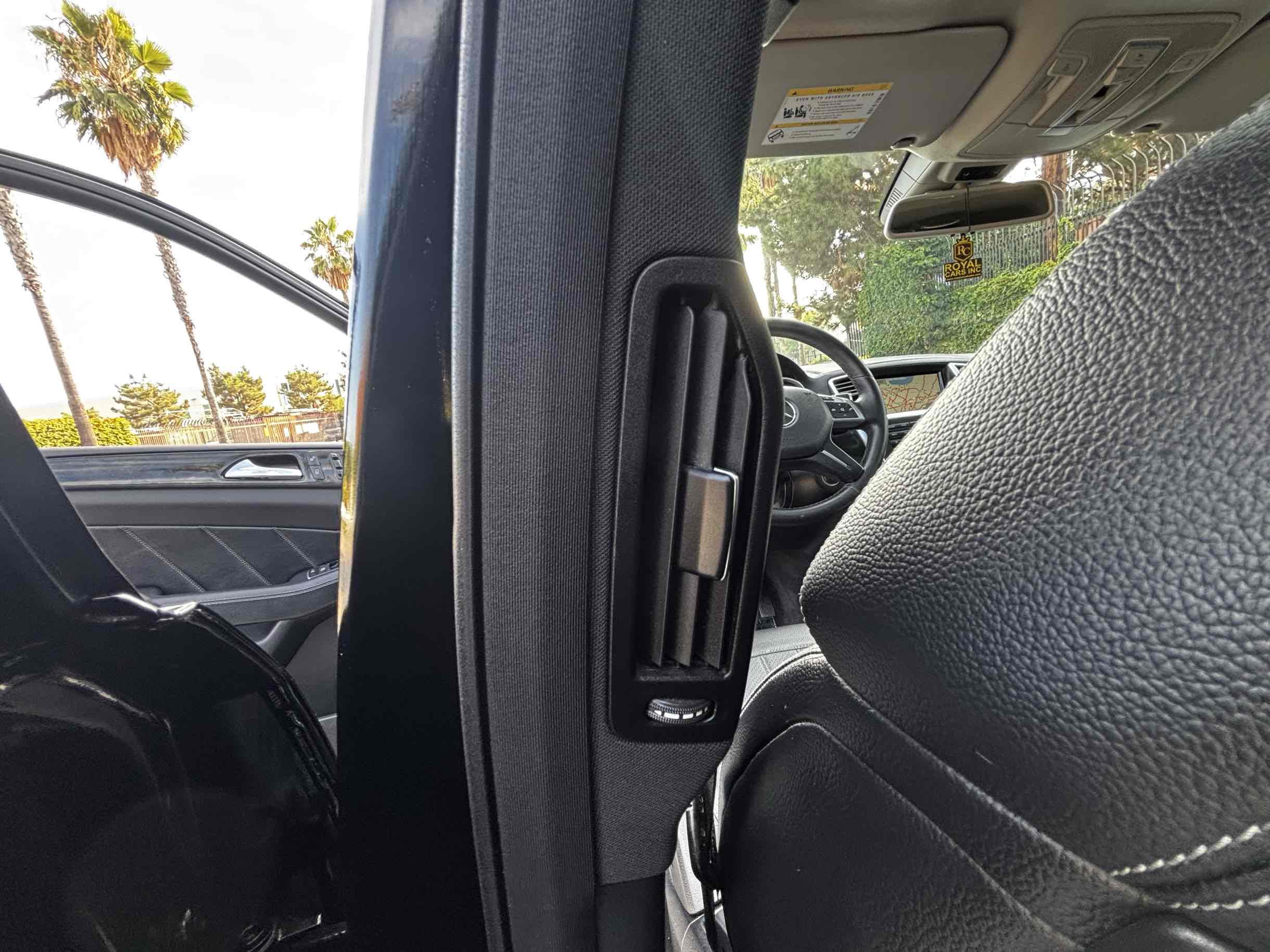 2016 Mercedes Benz GL 450 photo 24