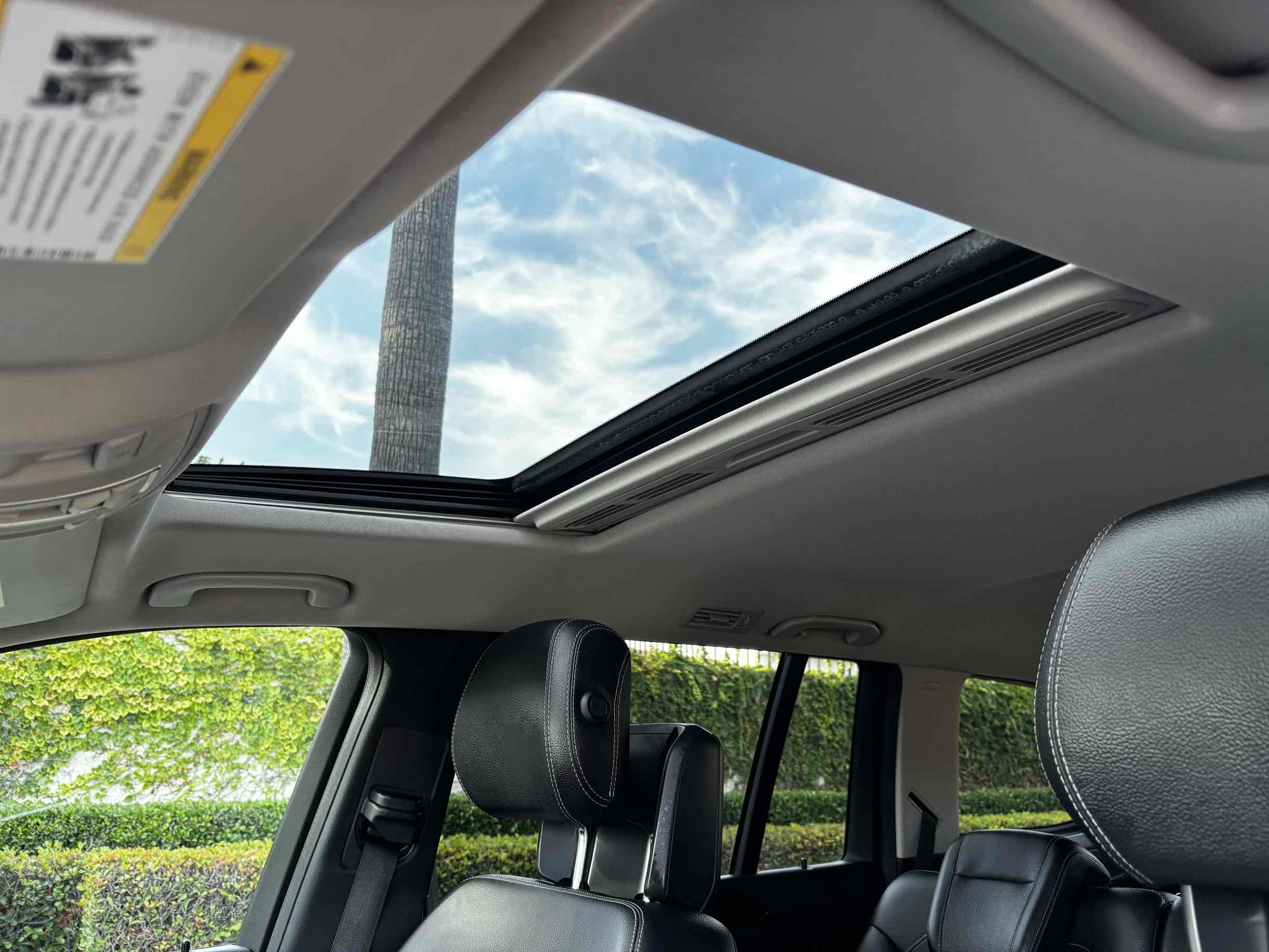 2016 Mercedes Benz GL 450 photo 25