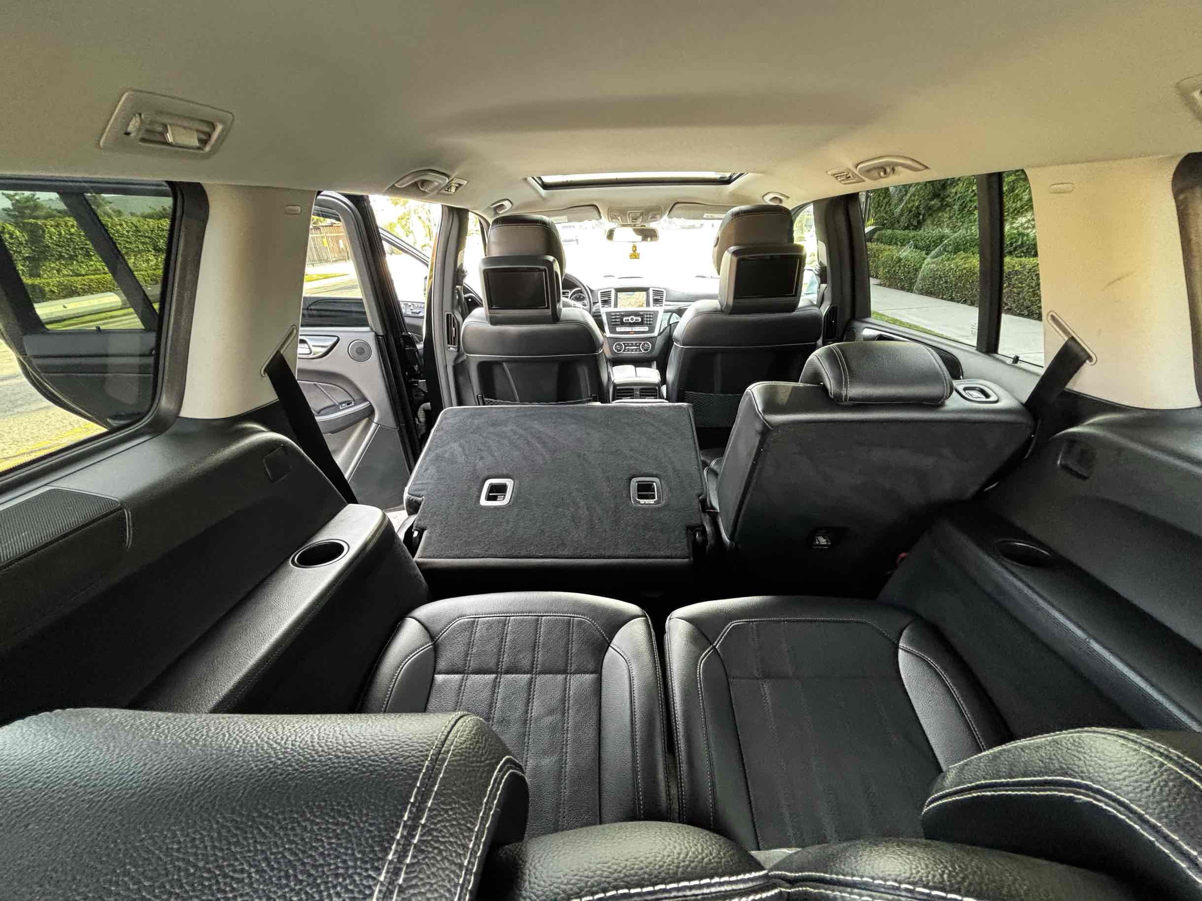2016 Mercedes Benz GL 450 photo 31