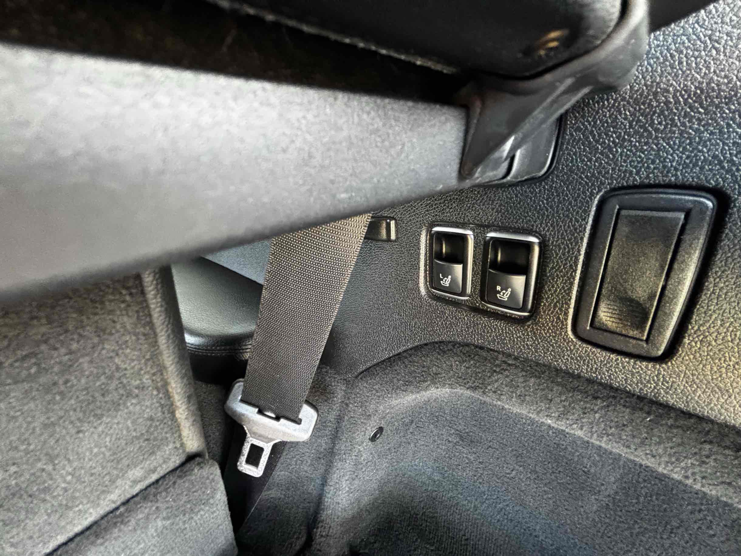 2016 Mercedes Benz GL 450 photo 32