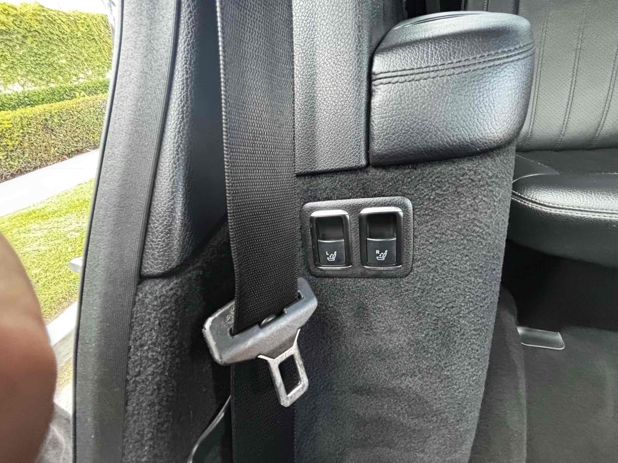2016 Mercedes Benz GL 450 photo 37