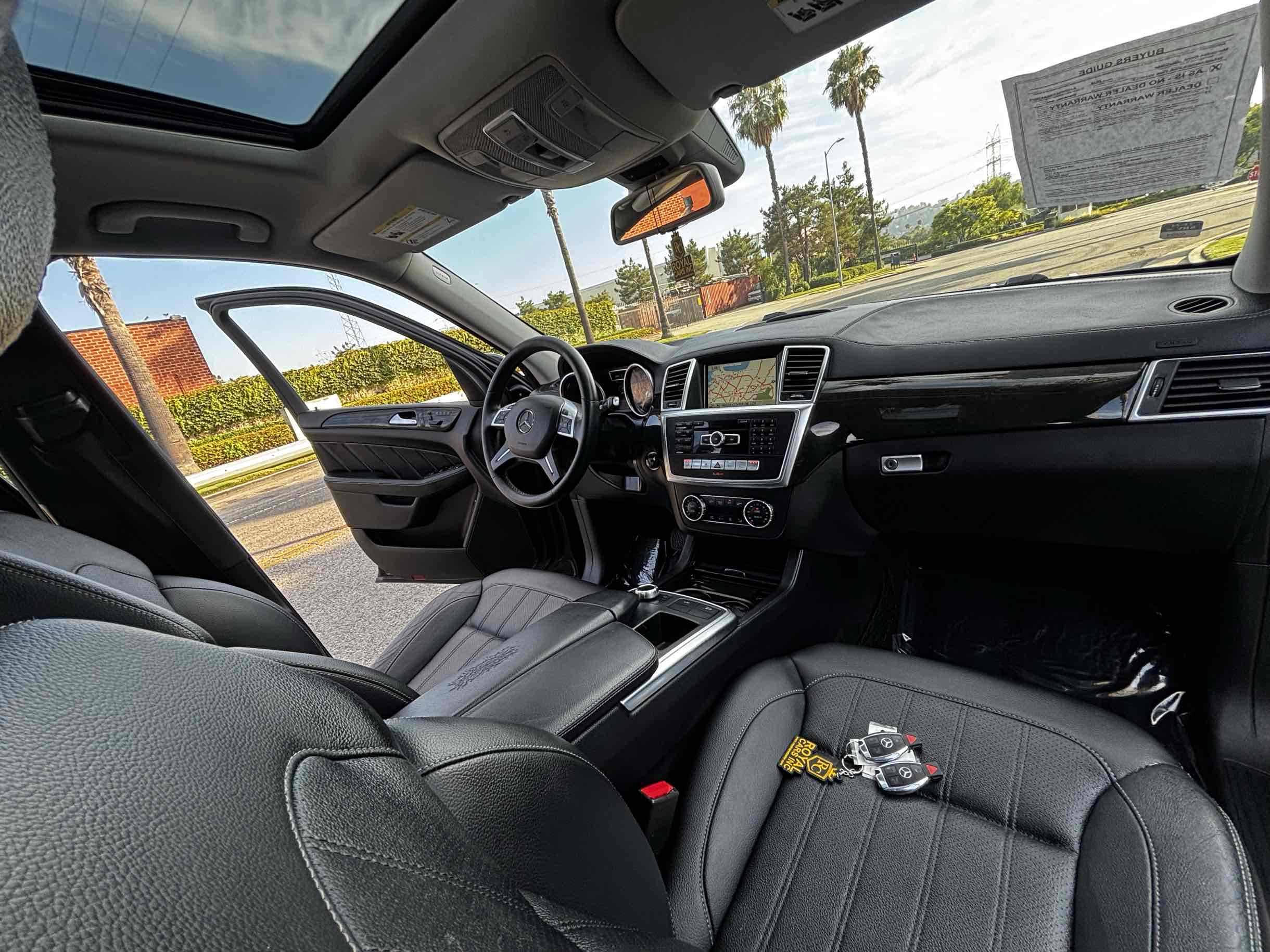 2016 Mercedes Benz GL 450 photo 39