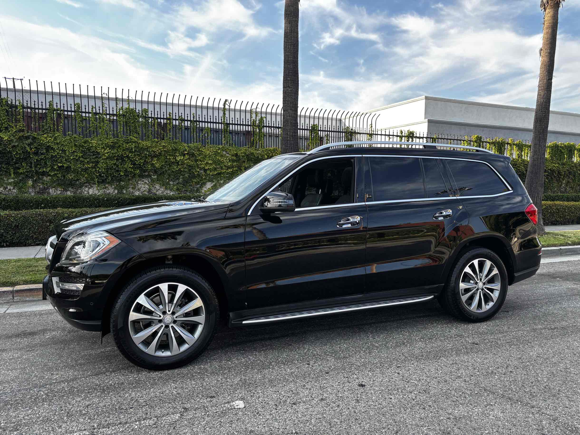 2016 Mercedes Benz GL 450 photo 46