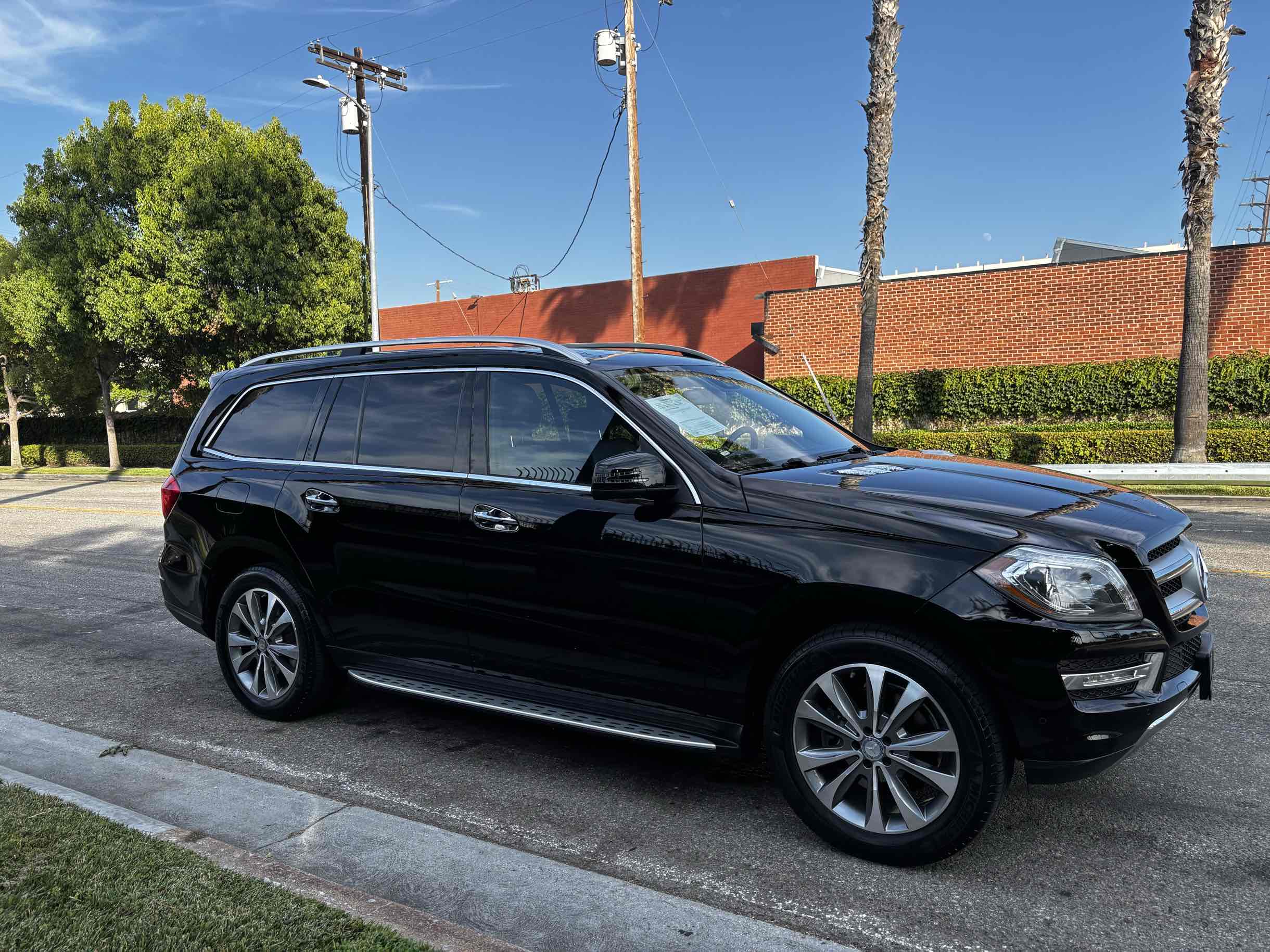 2016 Mercedes Benz GL 450 photo 56