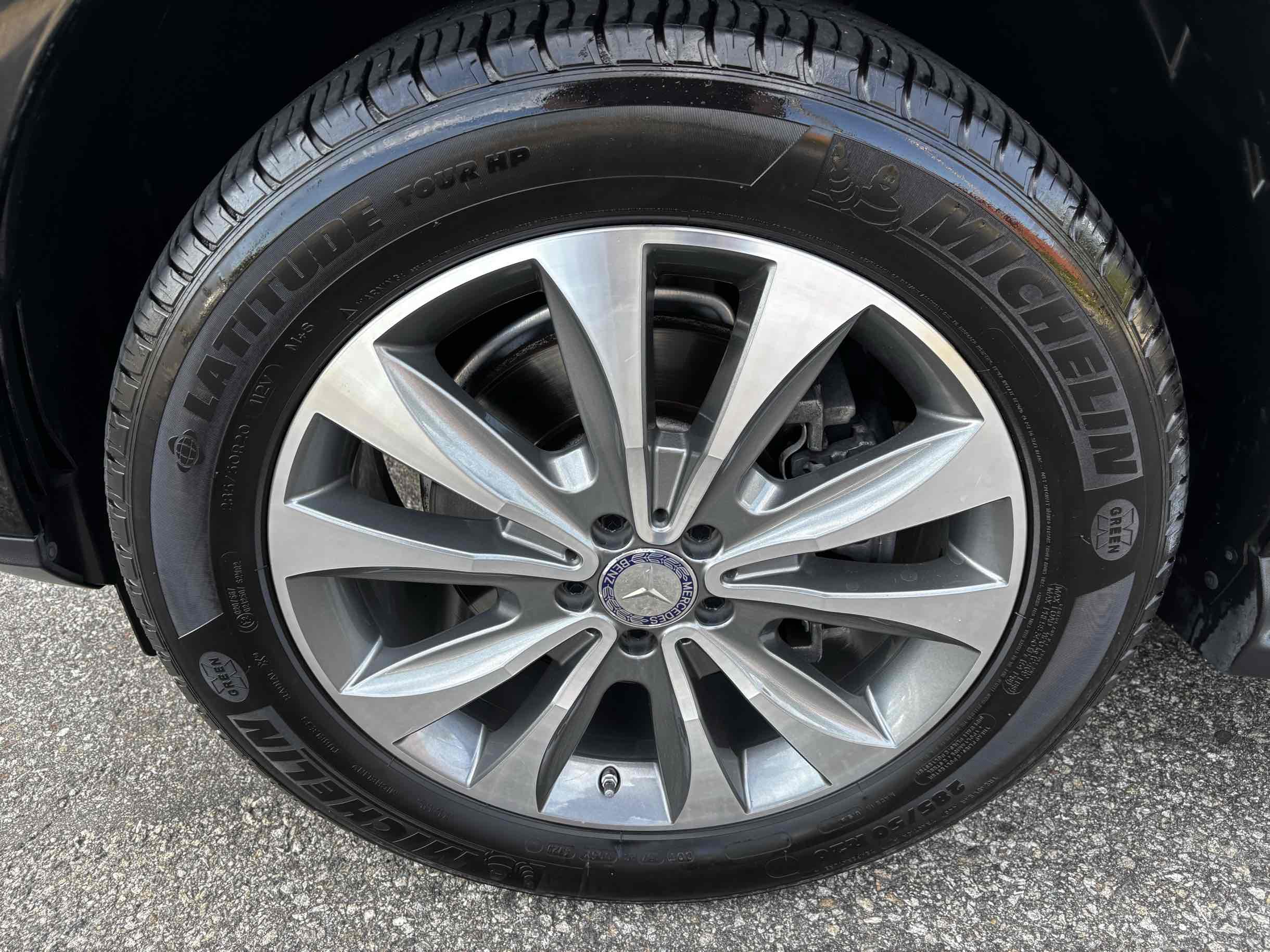 2016 Mercedes Benz GL 450 photo 59