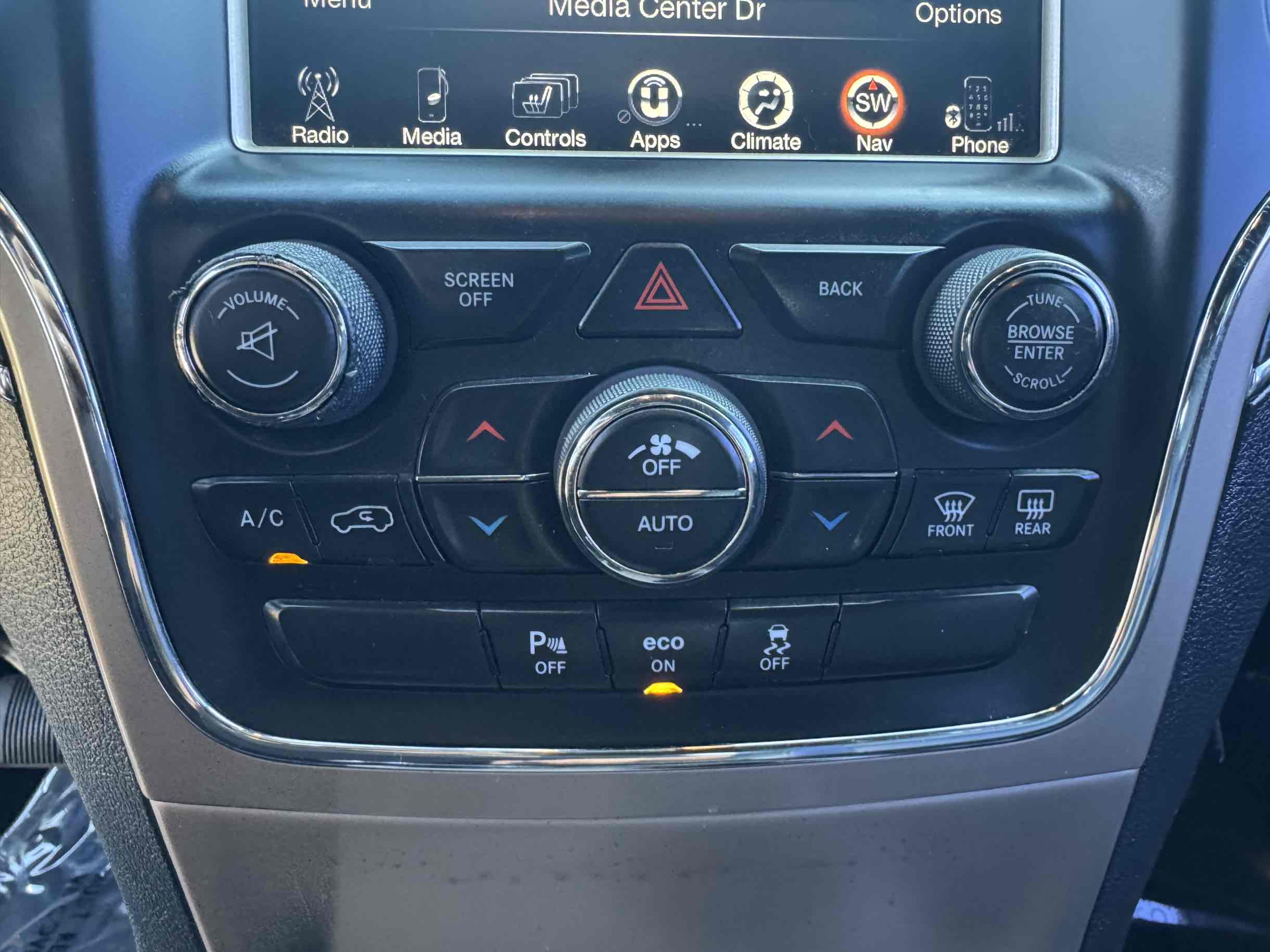 2015 Jeep Grand Cherokee Limited photo 19