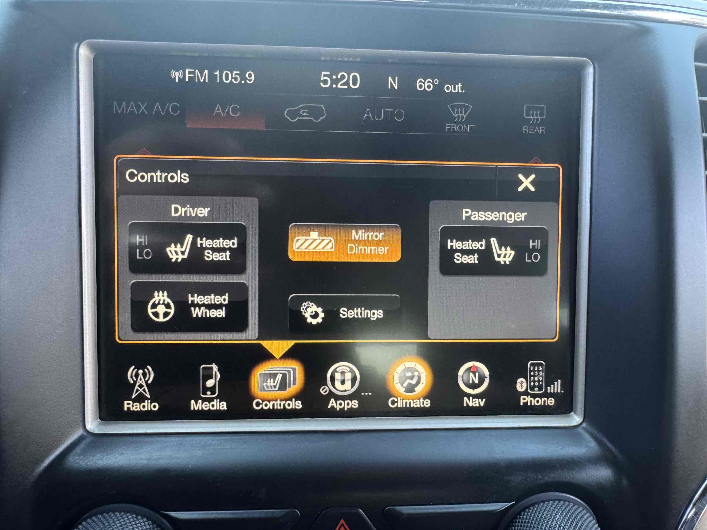 2015 Jeep Grand Cherokee Limited photo 29