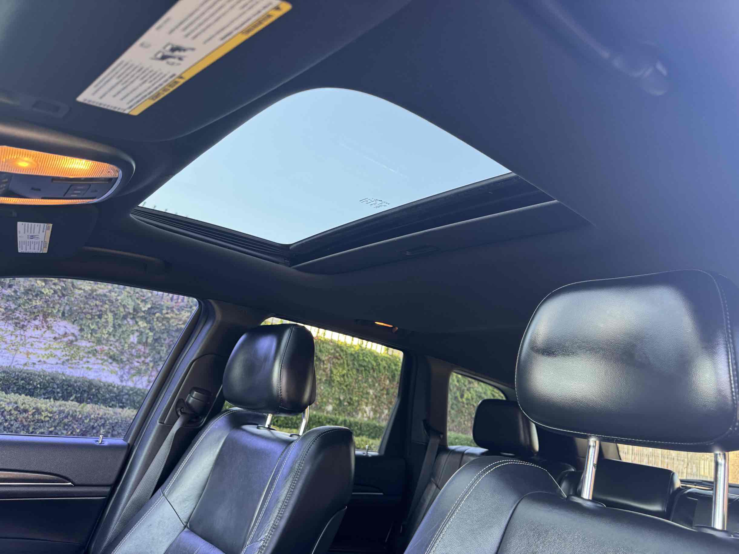 2015 Jeep Grand Cherokee Limited photo 32