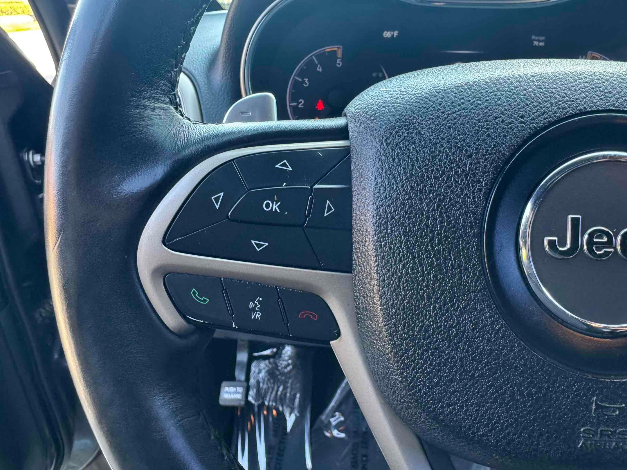 2015 Jeep Grand Cherokee Limited - Photo 38