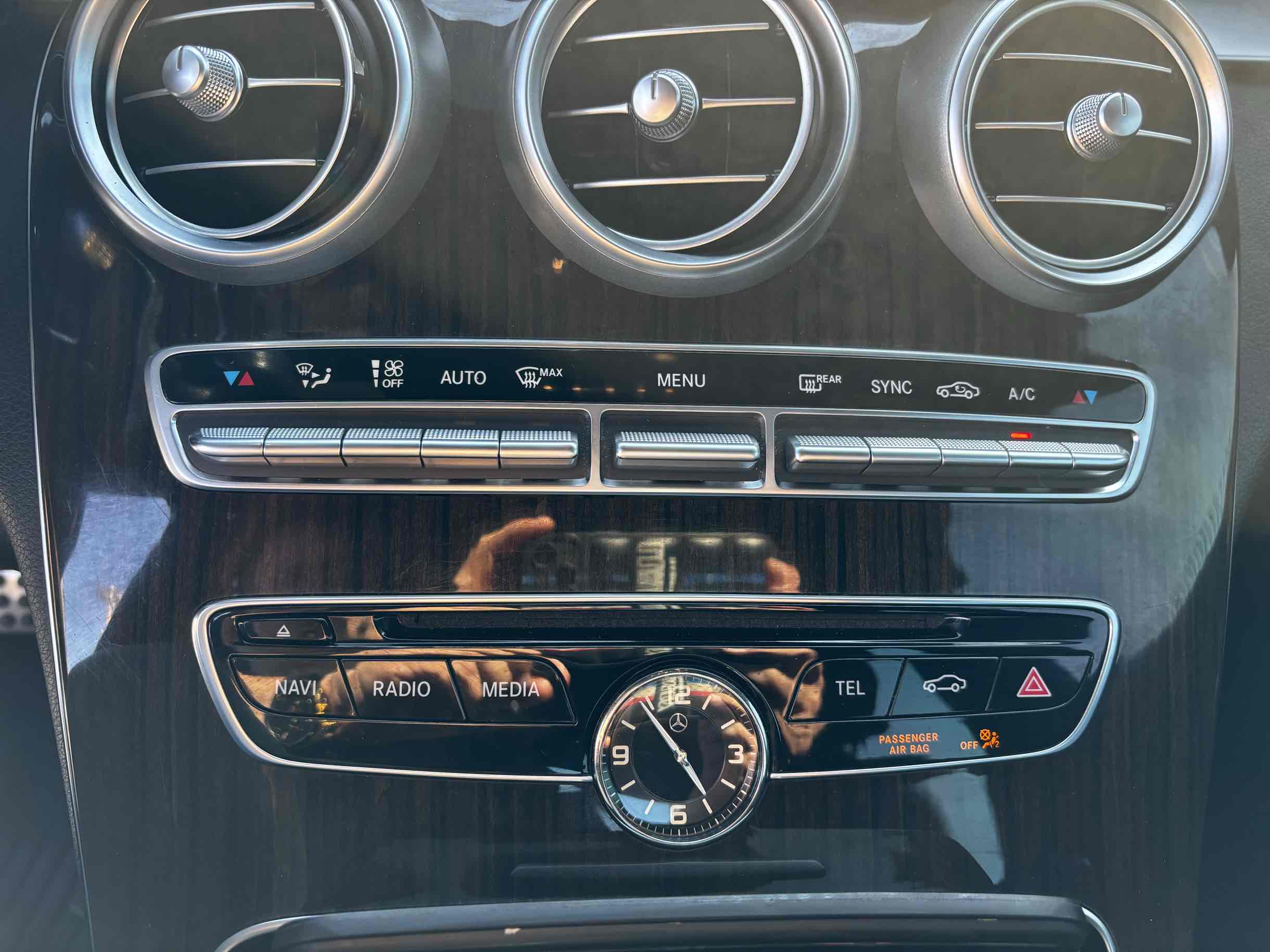 2015 Mercedes Benz C 300 photo 10