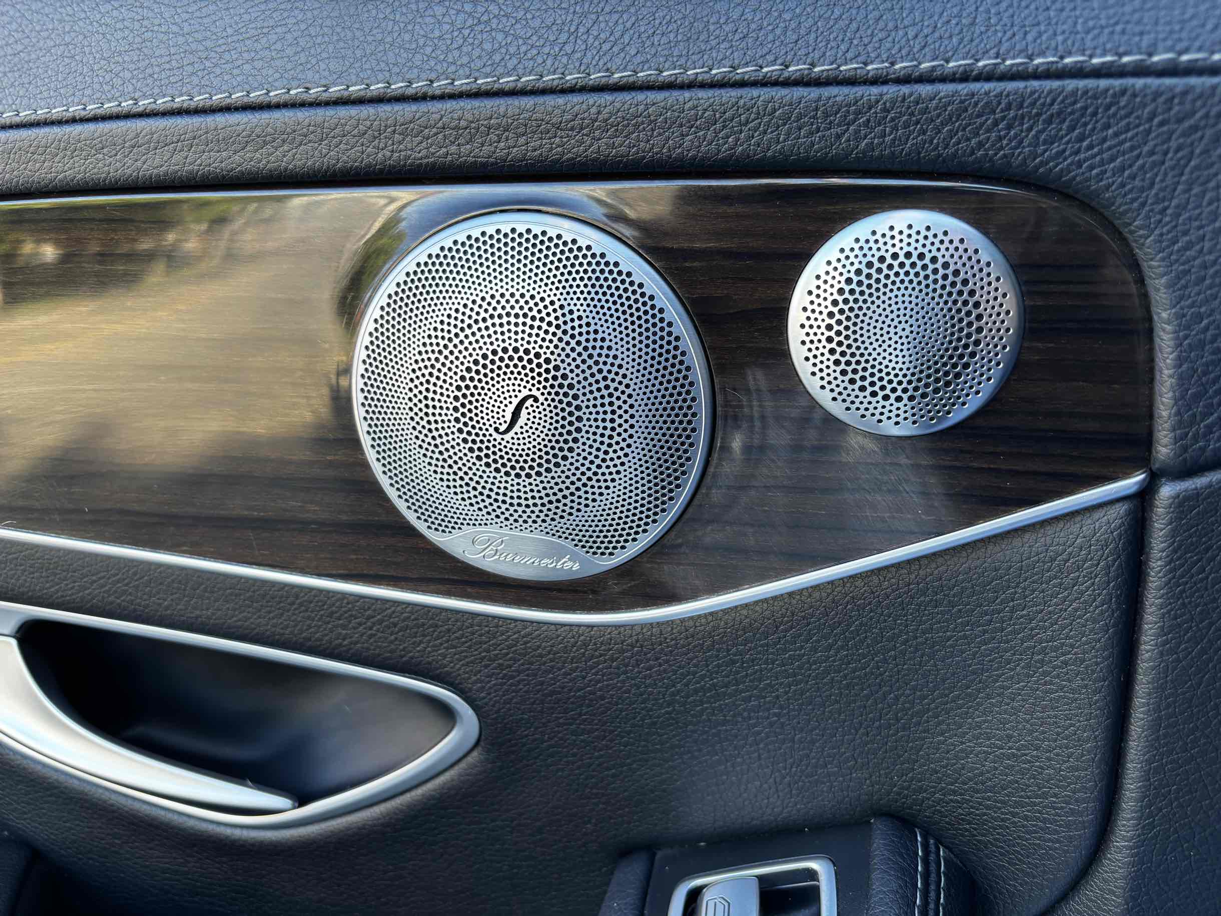 2015 Mercedes Benz C 300 photo 23