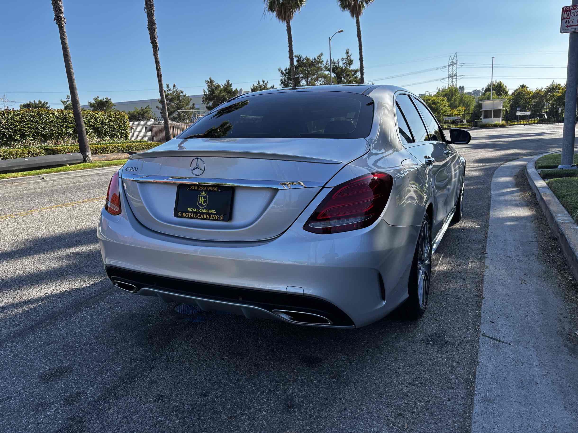 2015 Mercedes Benz C 300 photo 42