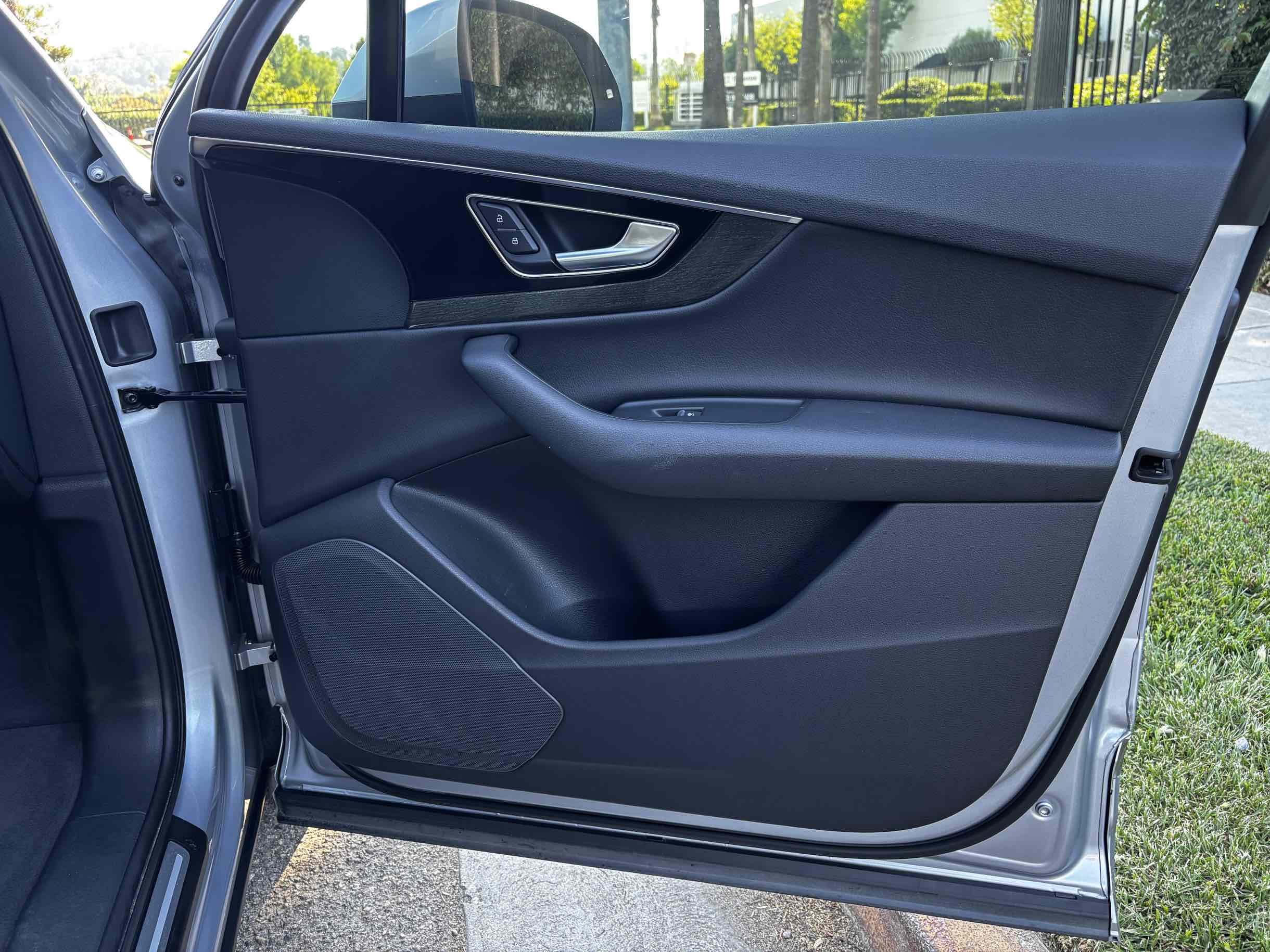 2019 Audi Q7 Premium 55 photo 44