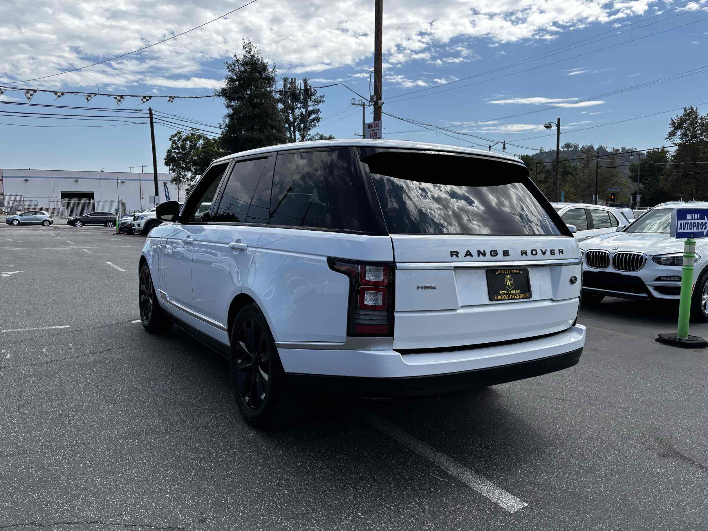 2014 Land Rover Range Rover HSE photo 2