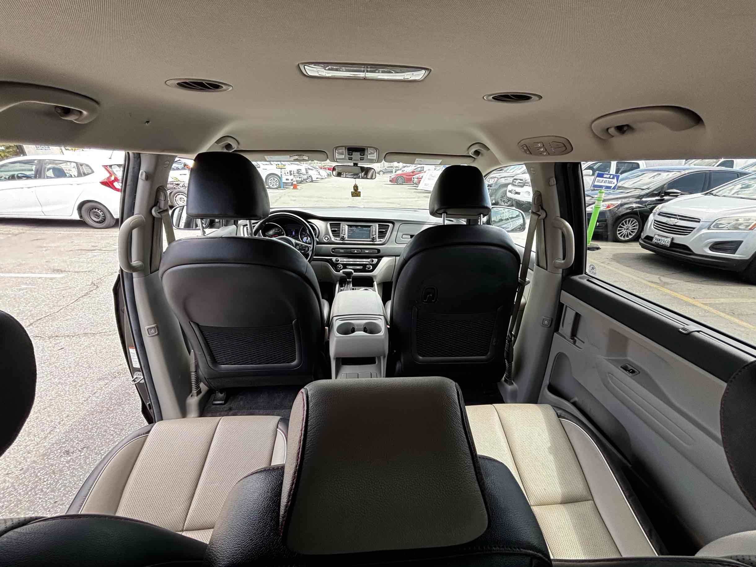 2019 Kia Sedona EX photo 20