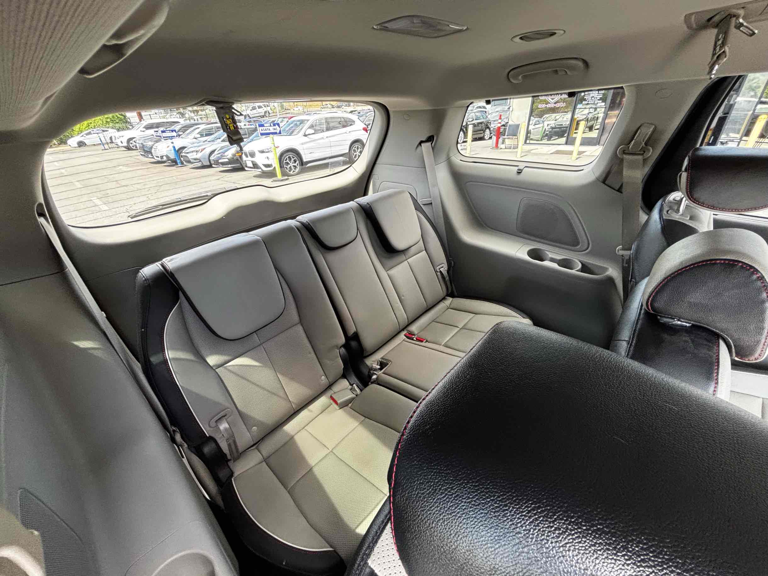 2019 Kia Sedona EX photo 28