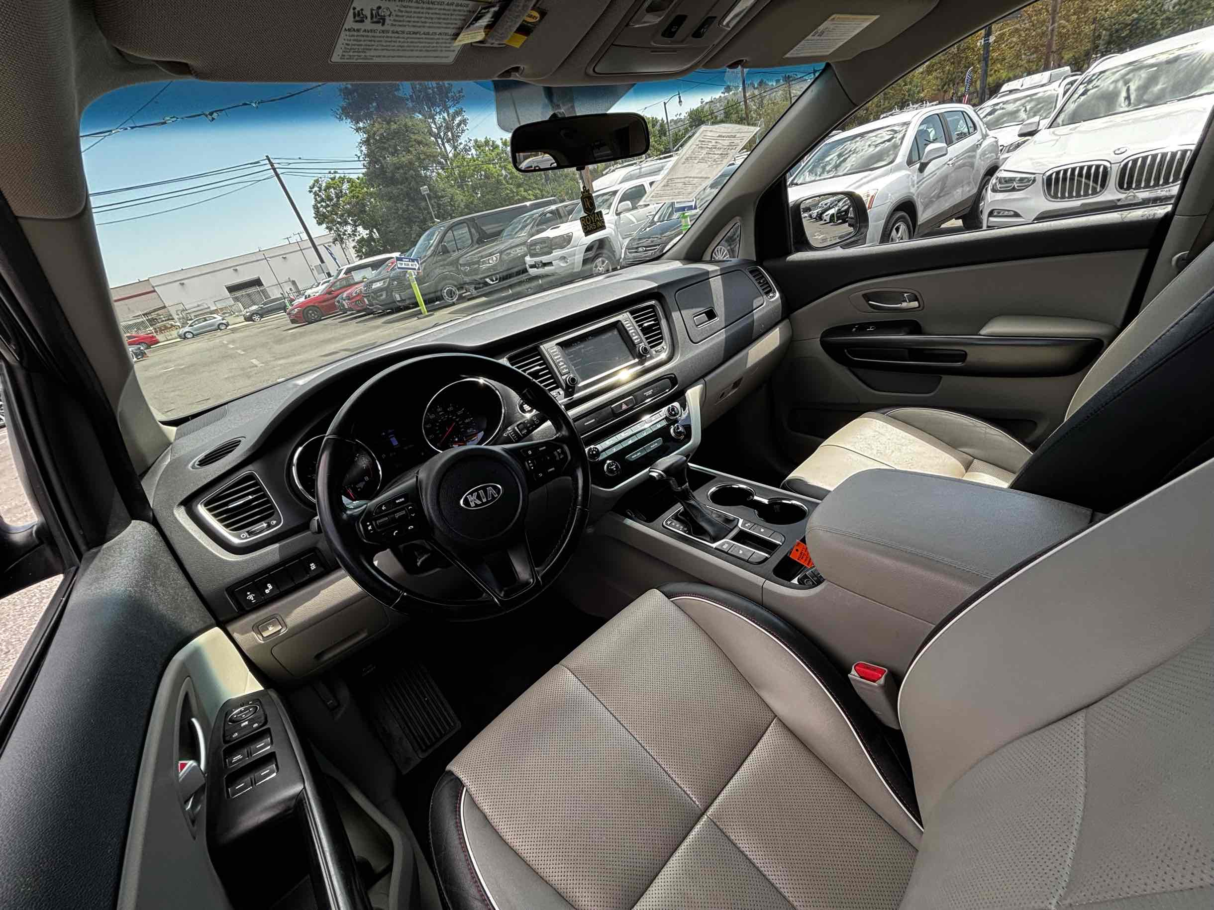 2019 Kia Sedona EX photo 30
