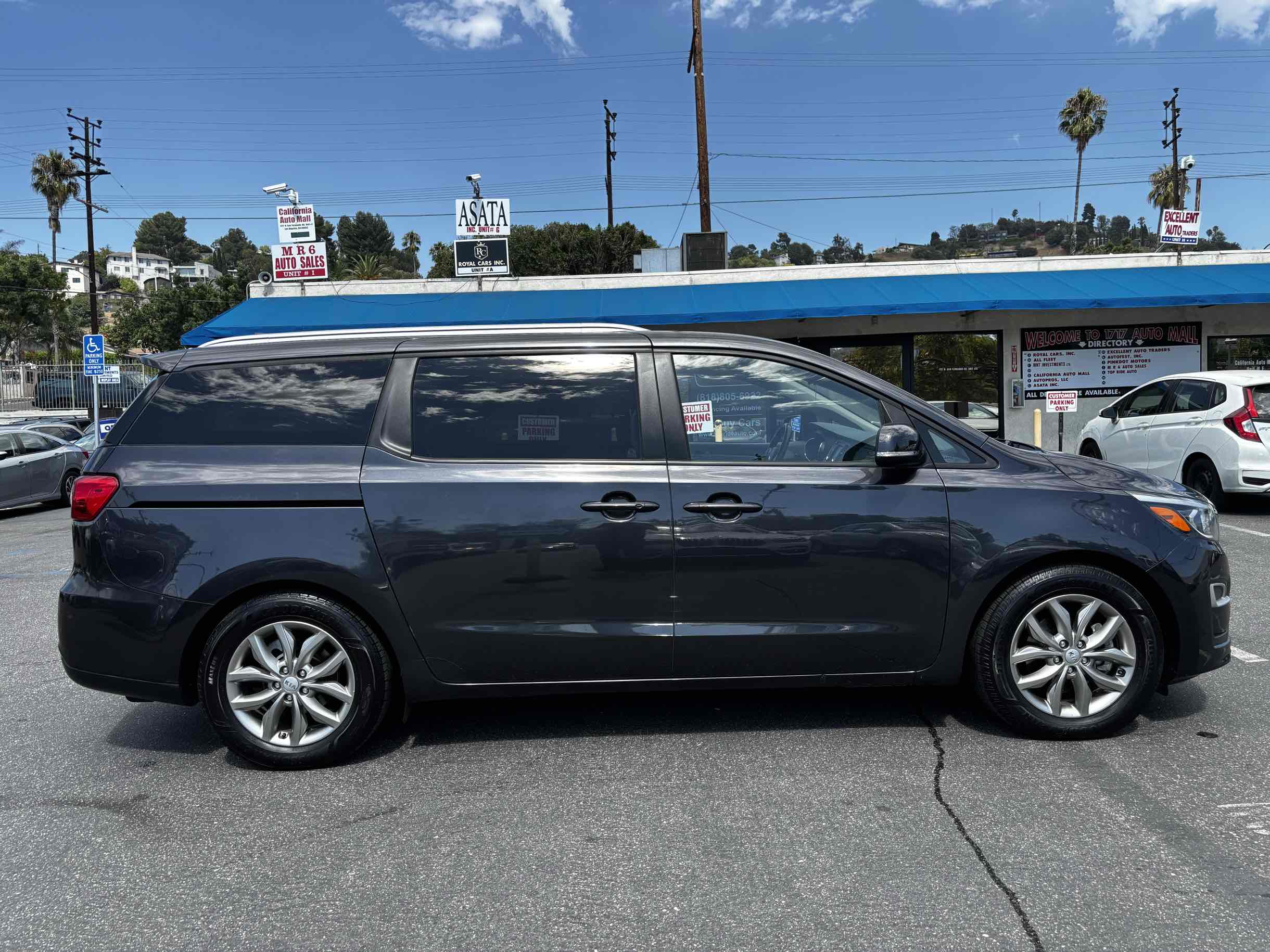 2019 Kia Sedona EX photo 43