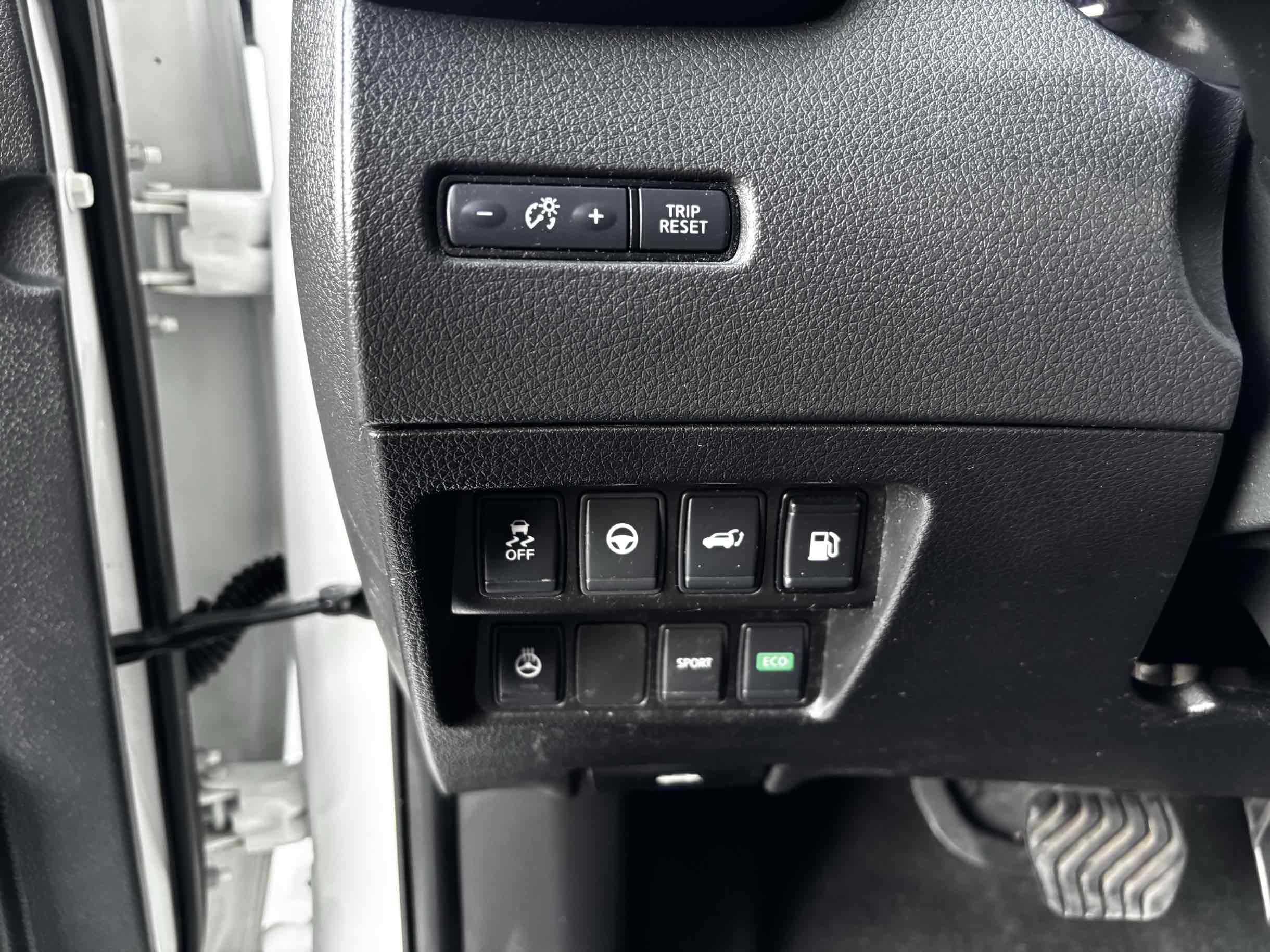 2018 Nissan Rogue SL photo 6