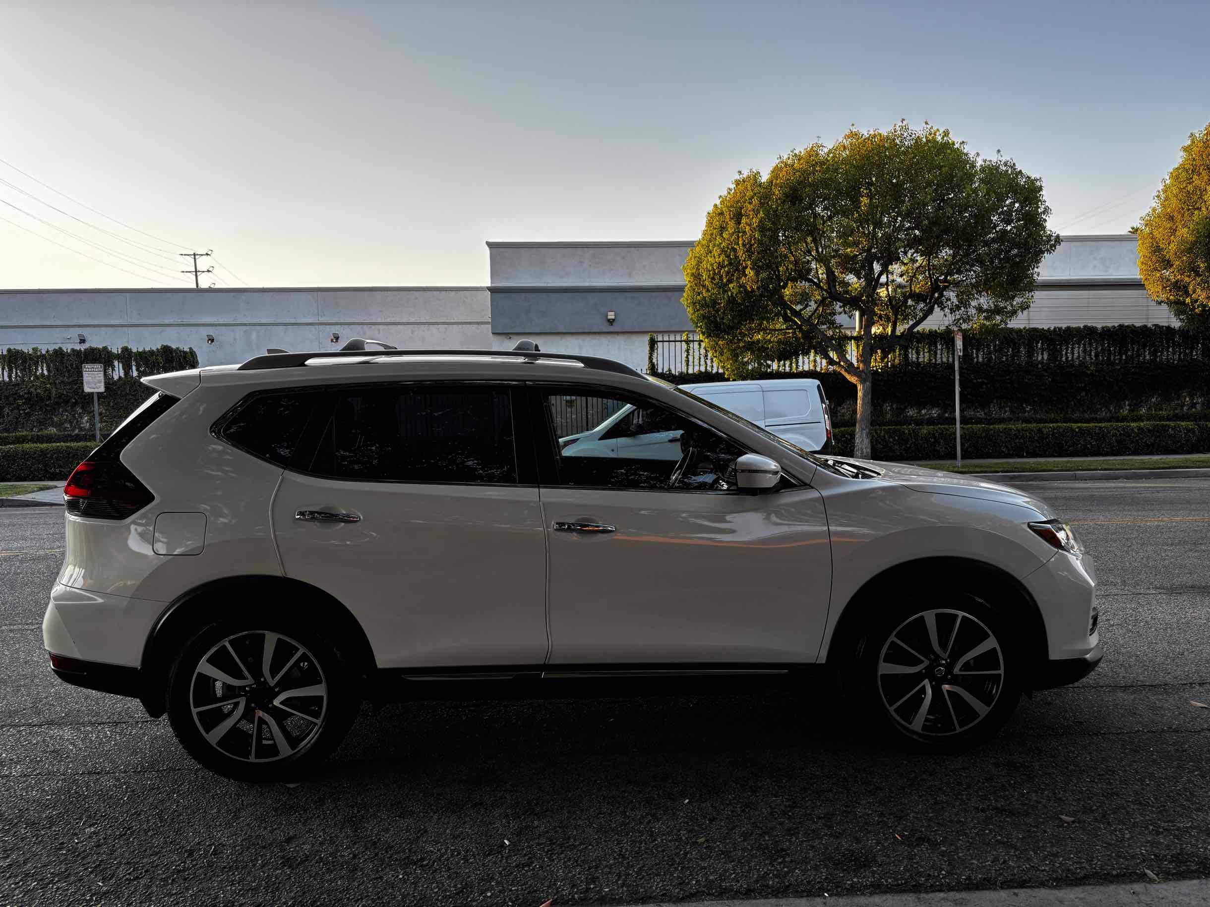 2018 Nissan Rogue SL photo 33