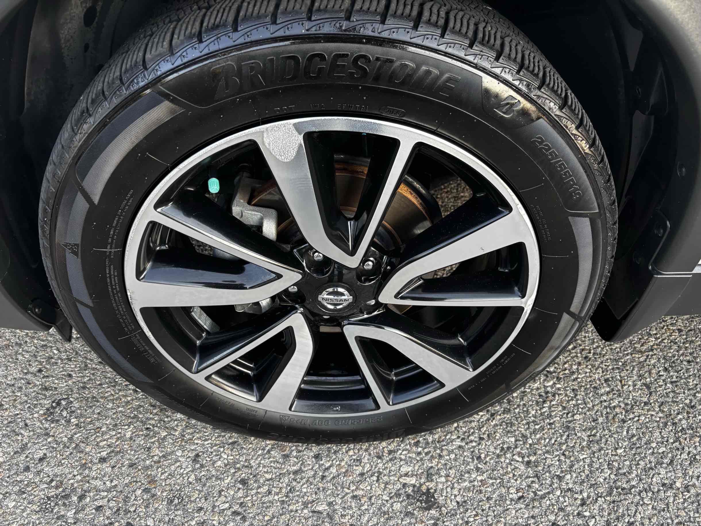 2018 Nissan Rogue SL photo 37