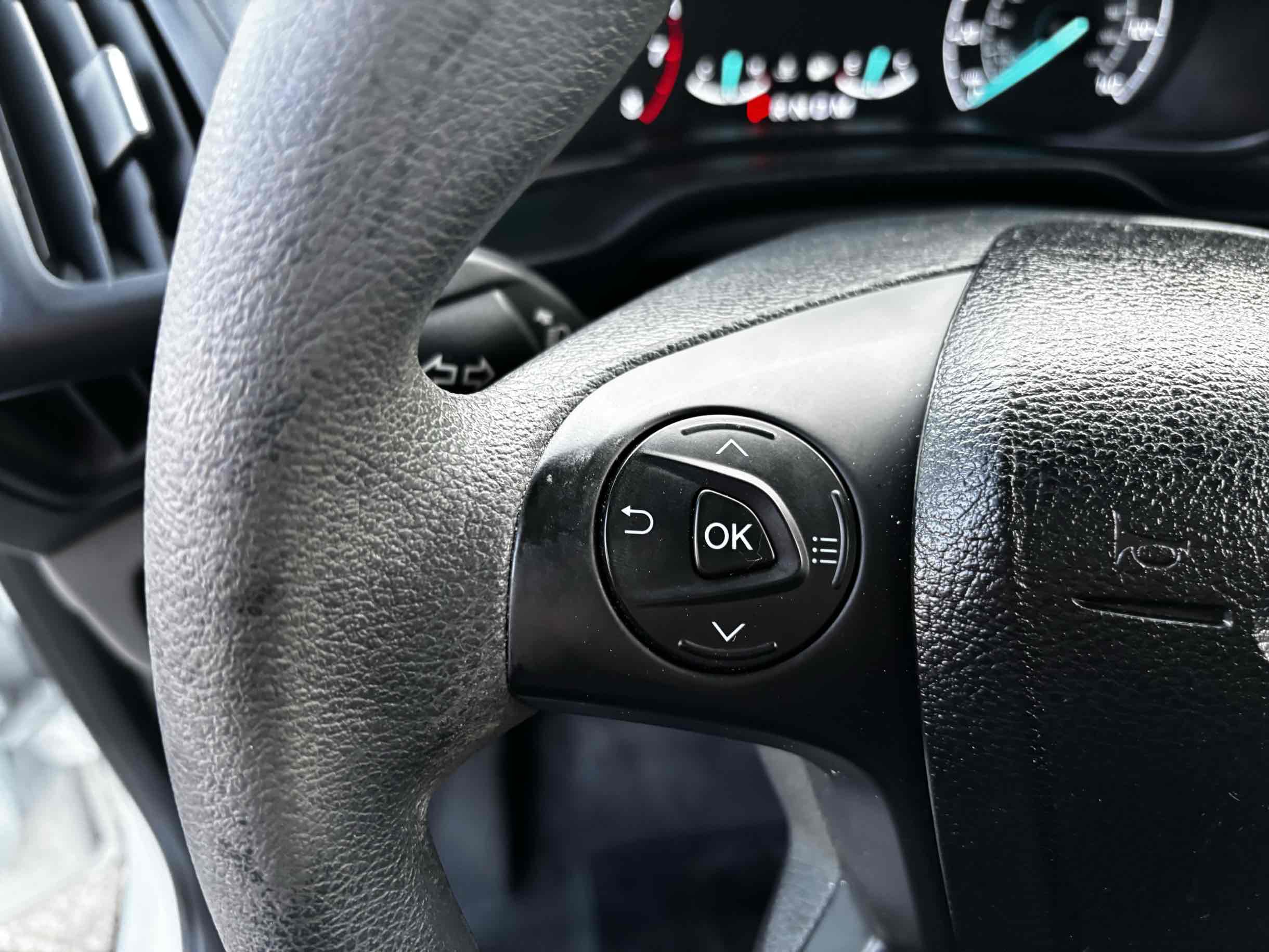 2020 Ford Transit Van XL photo 5
