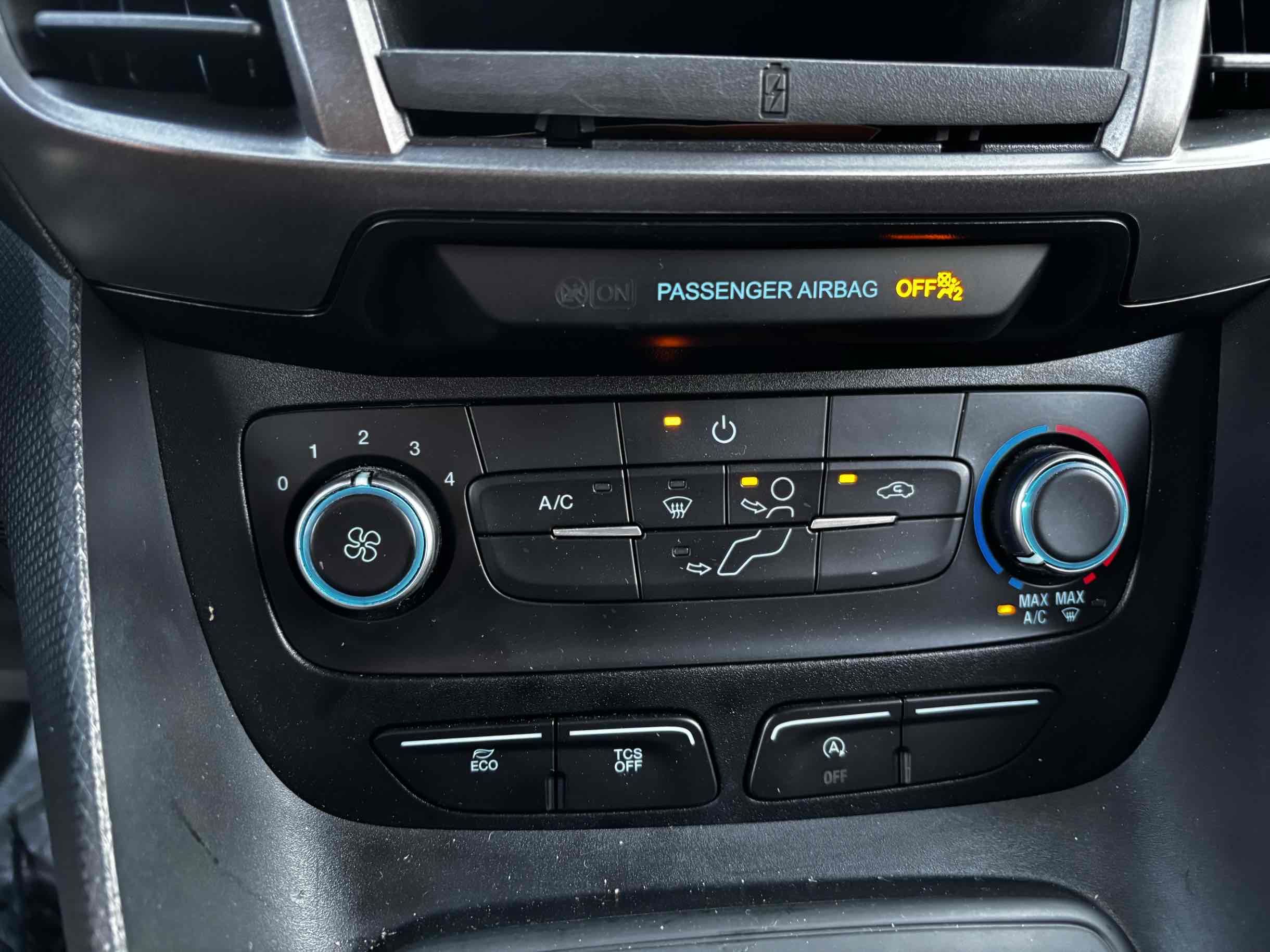 2020 Ford Transit Van XL photo 7