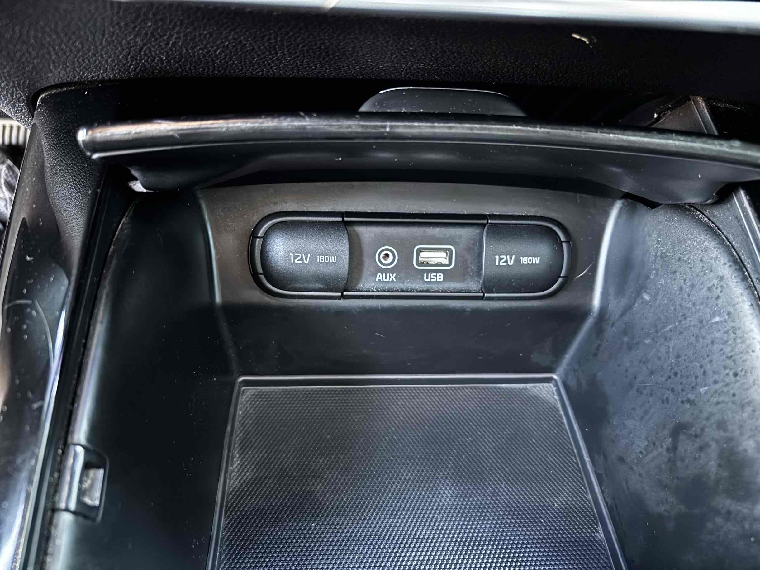 2016 Kia Sorento SX photo 18