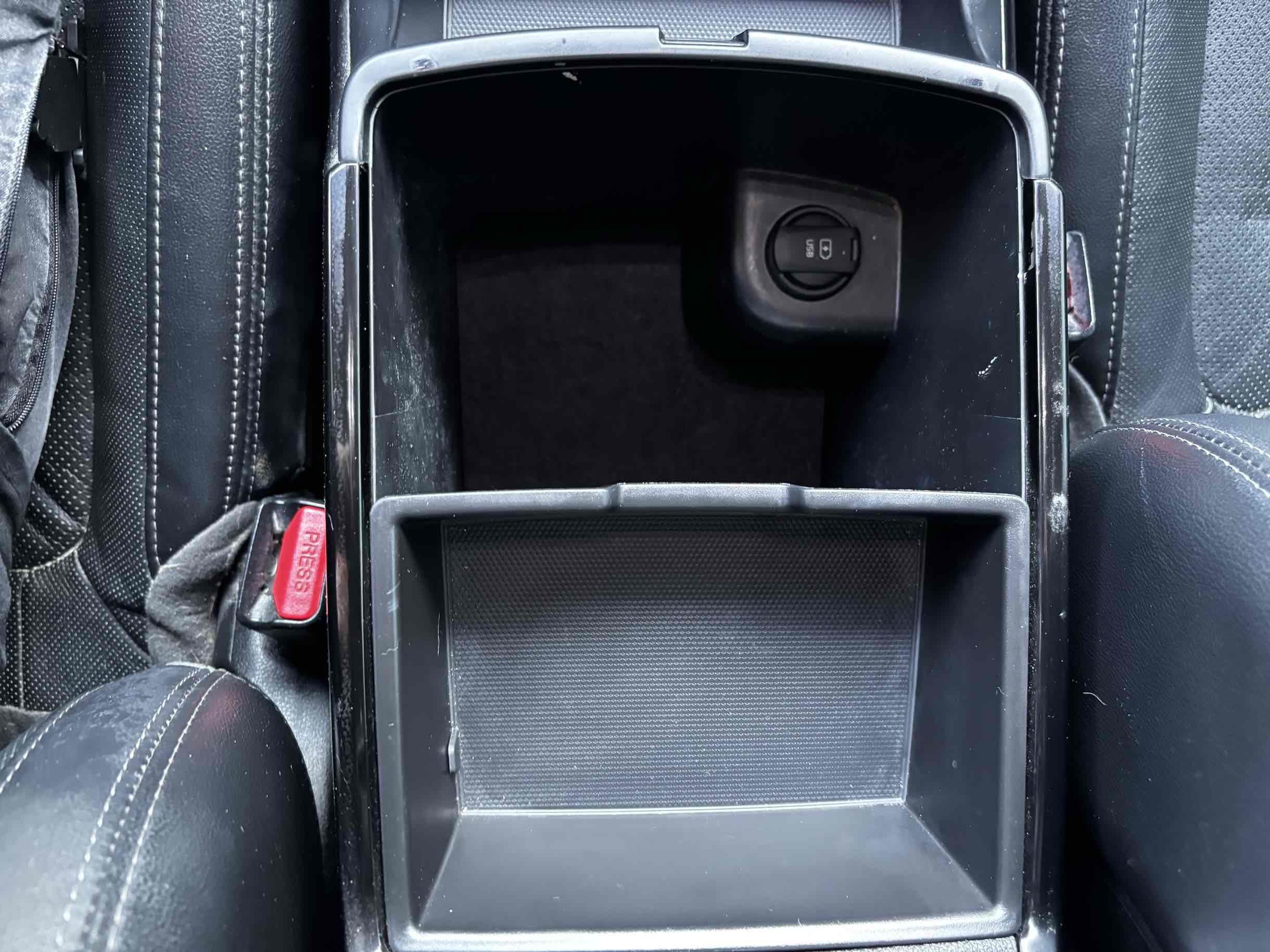 2016 Kia Sorento SX photo 22