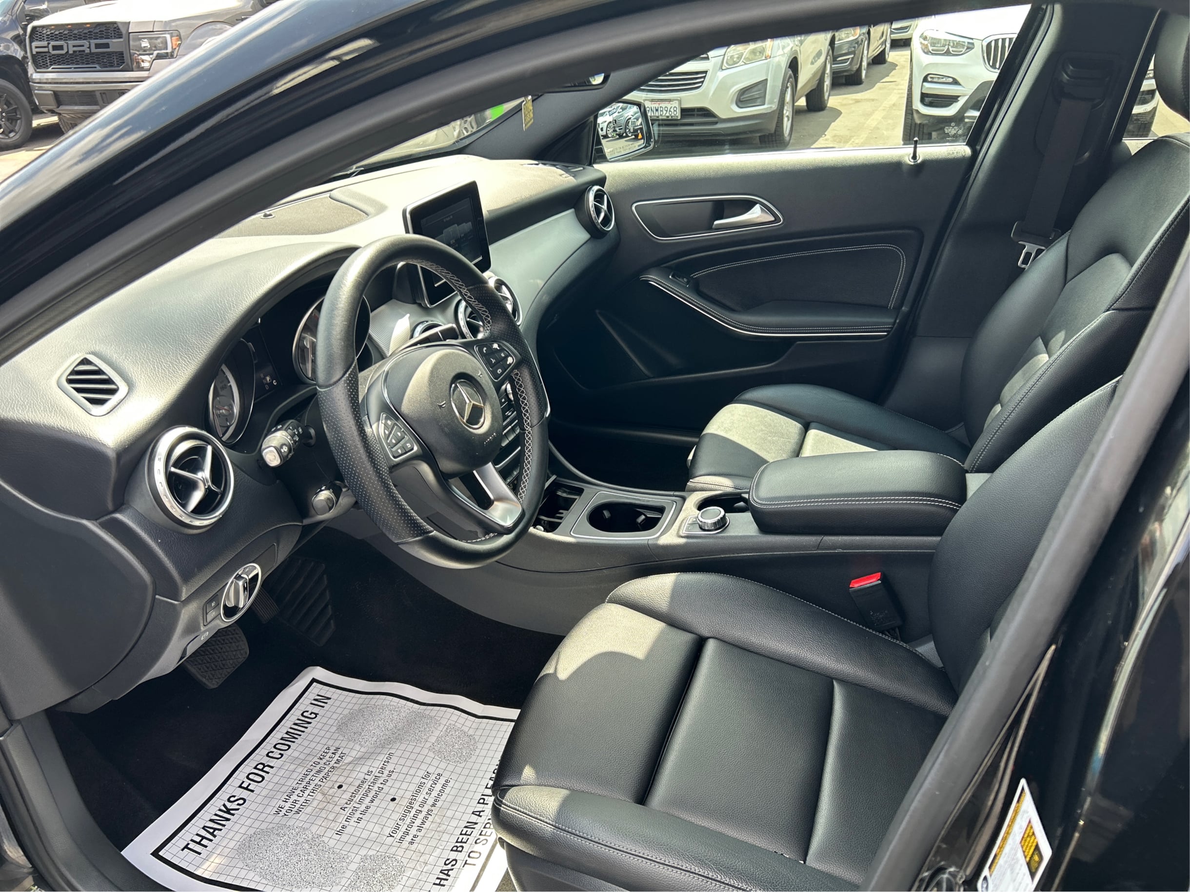 2016 Mercedes Benz GLA 250 photo 8
