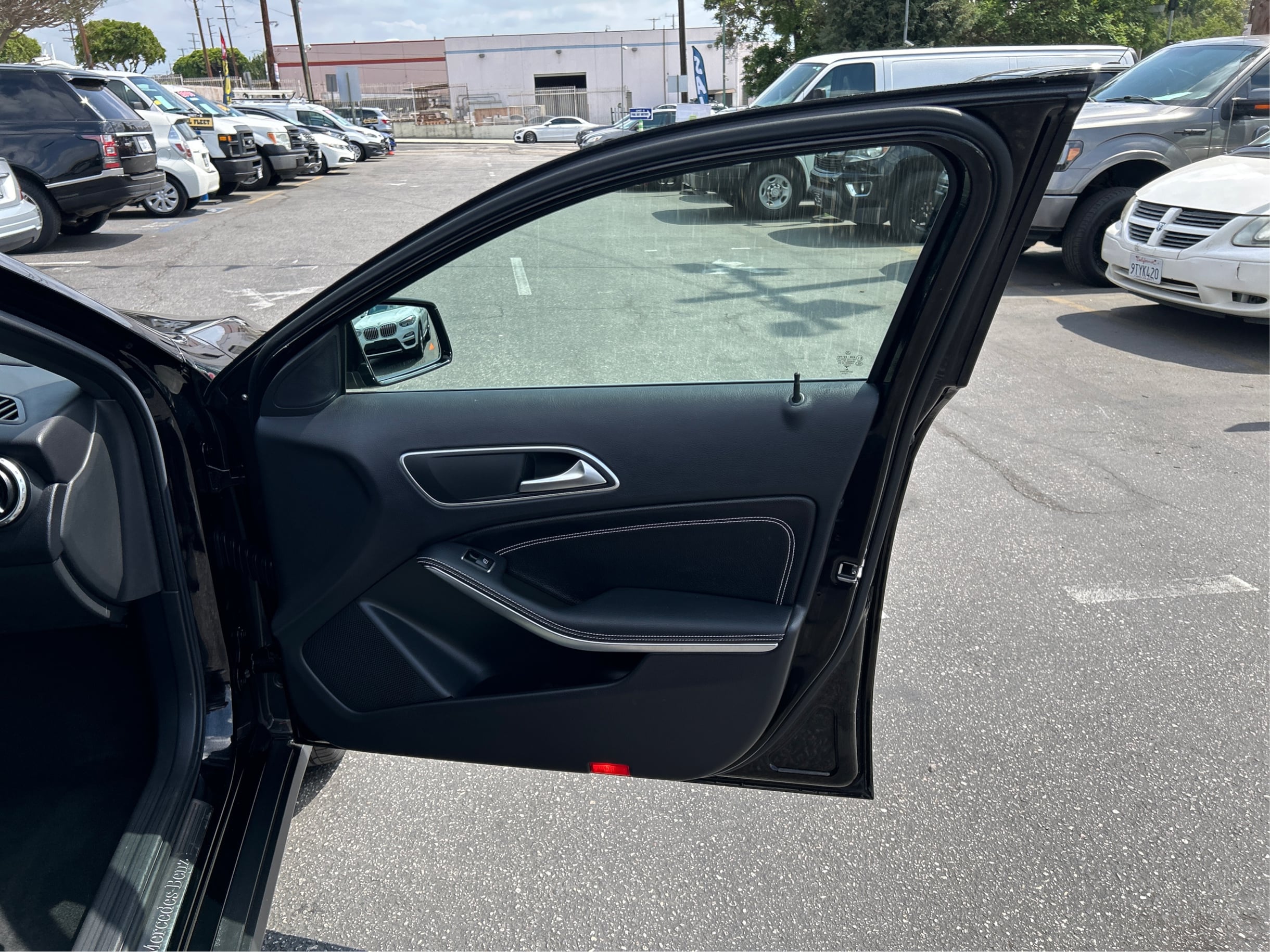 2016 Mercedes Benz GLA 250 photo 26
