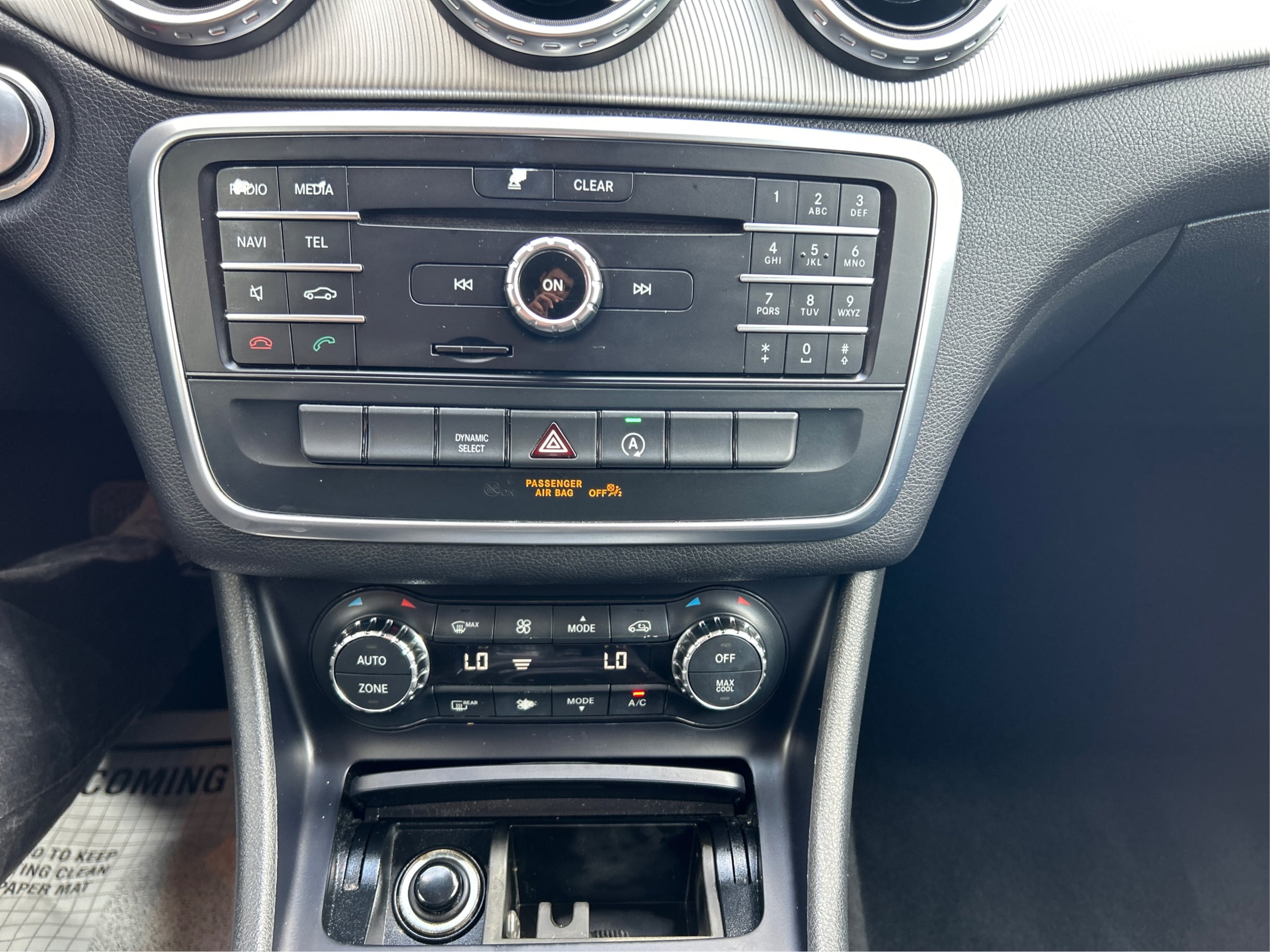 2016 Mercedes Benz GLA 250 photo 47