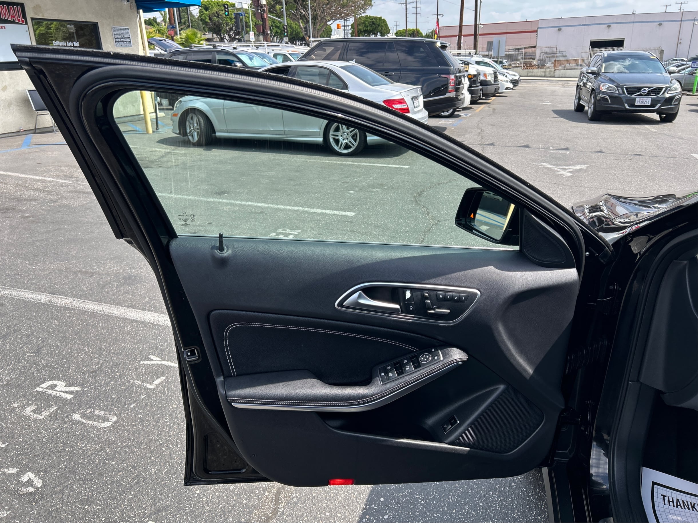 2016 Mercedes Benz GLA 250 photo 22