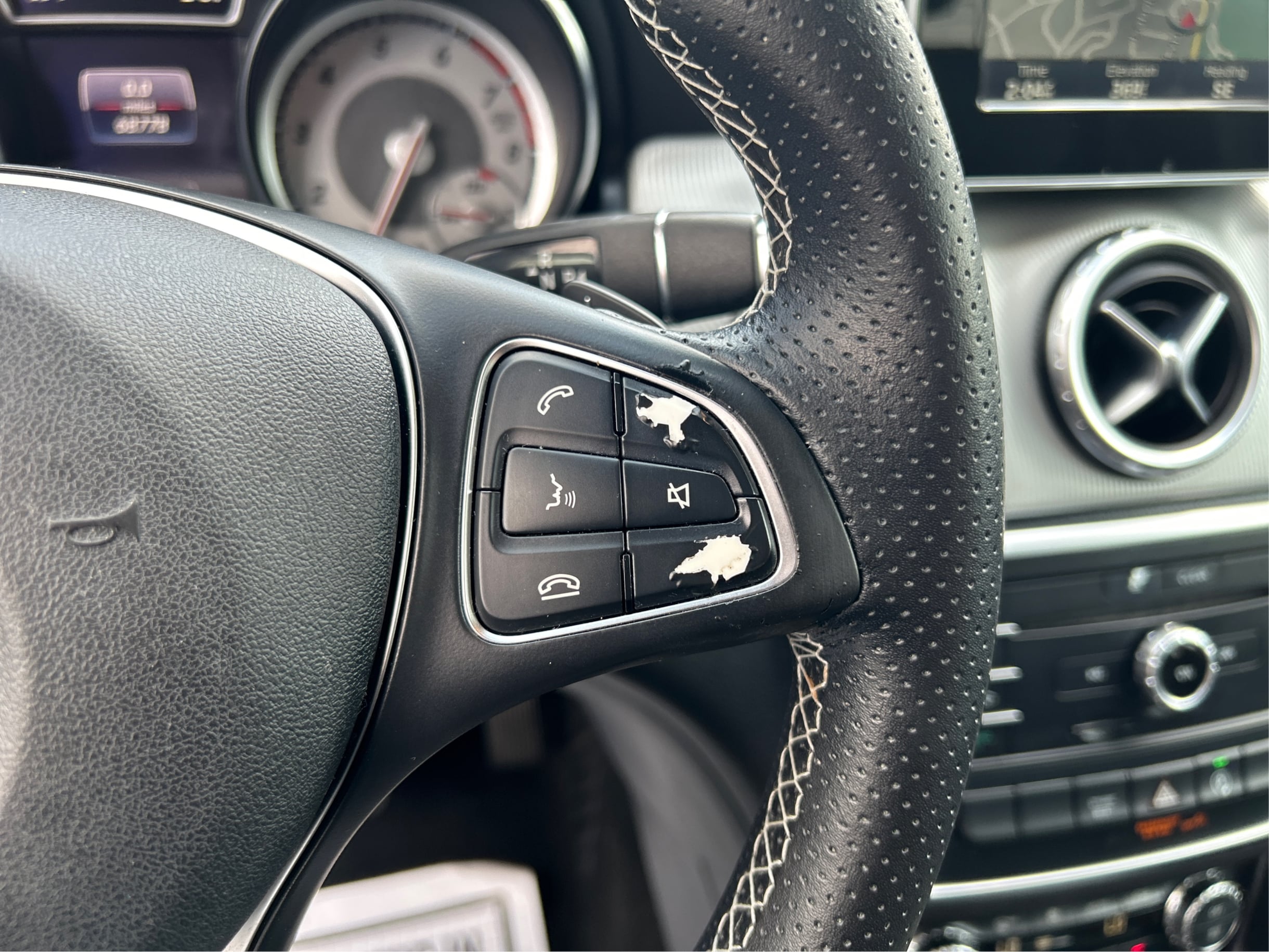 2016 Mercedes Benz GLA 250 photo 50