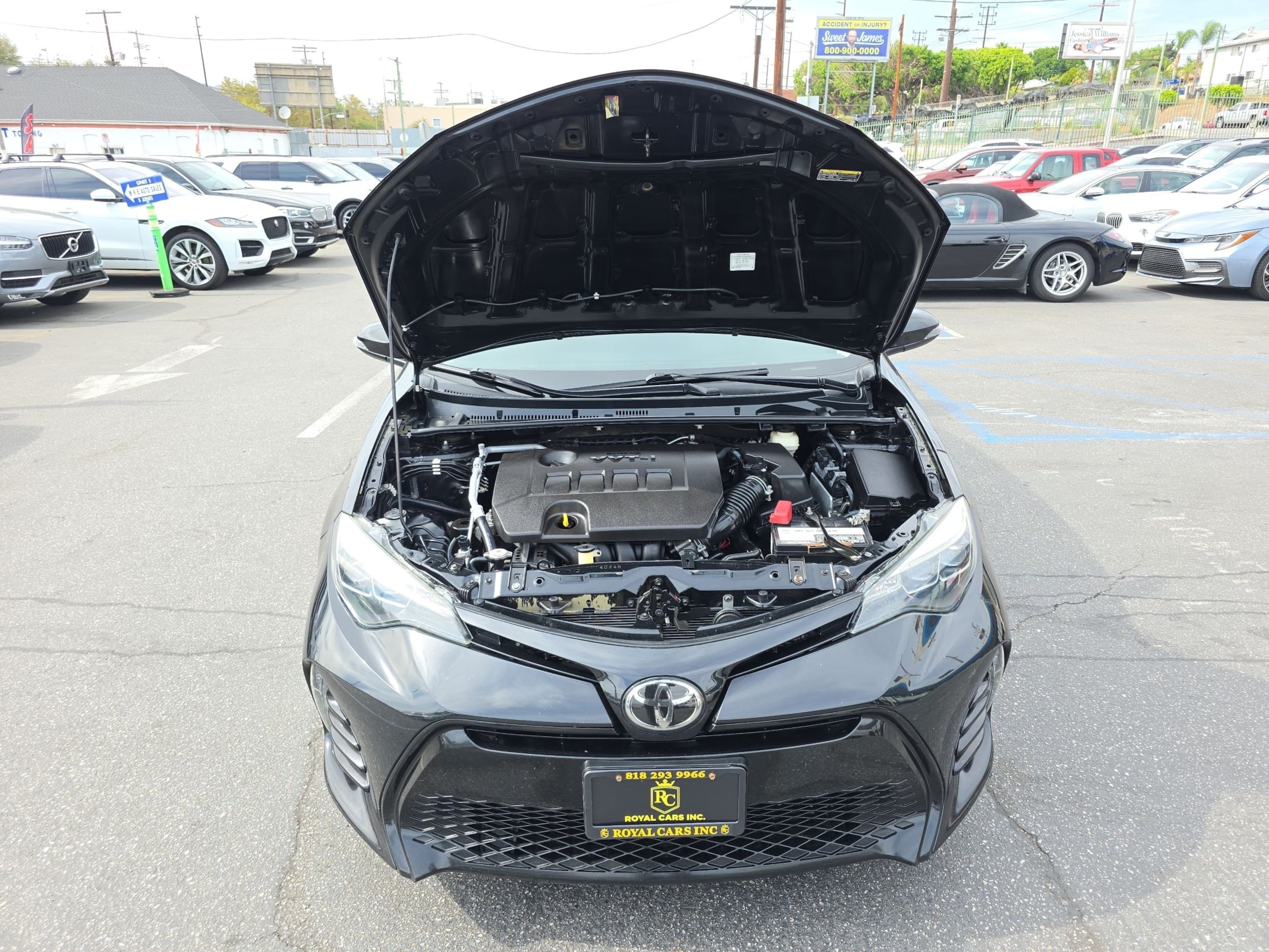 2017 Toyota Corolla SE photo 11