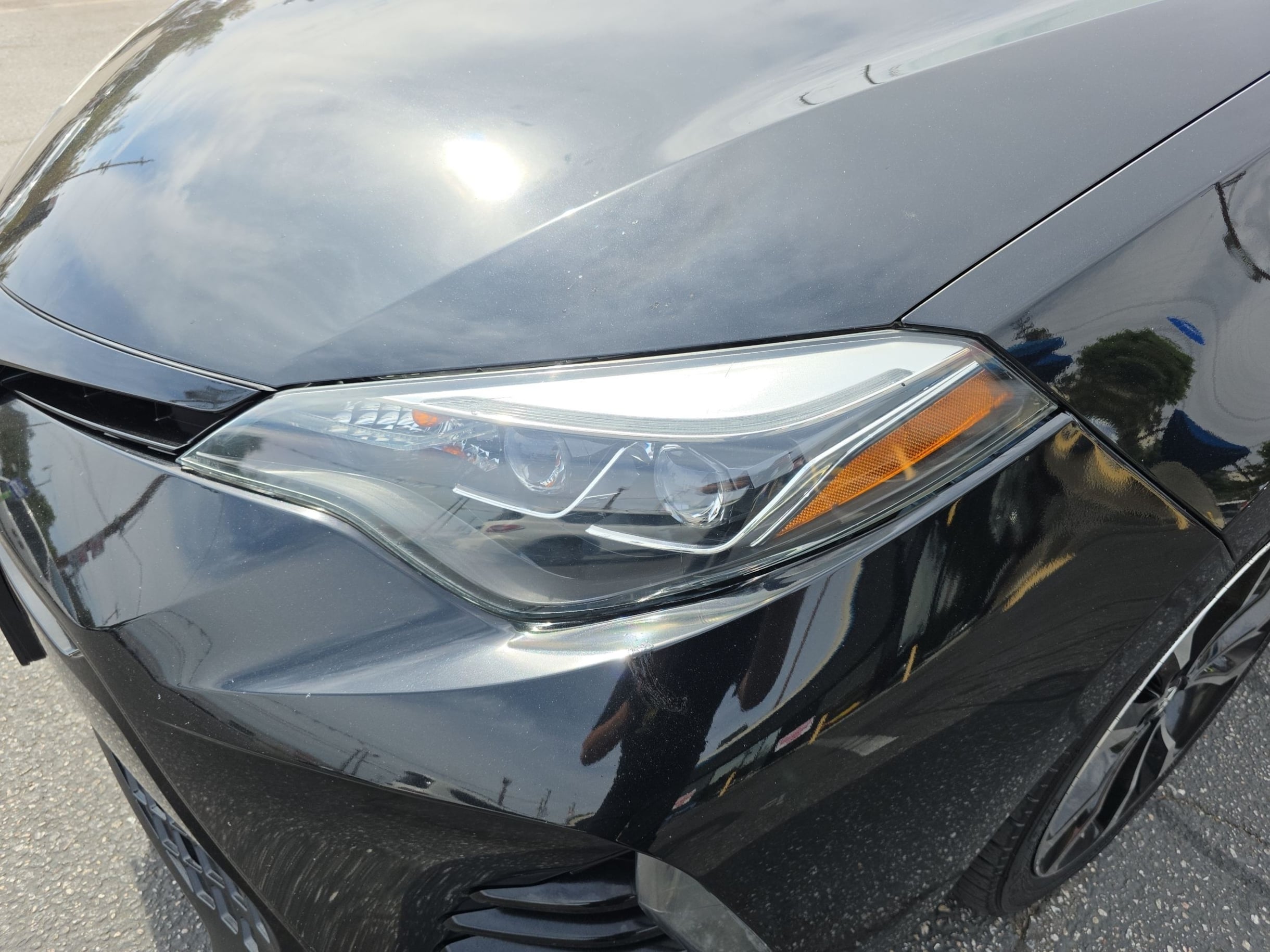 2017 Toyota Corolla SE photo 47