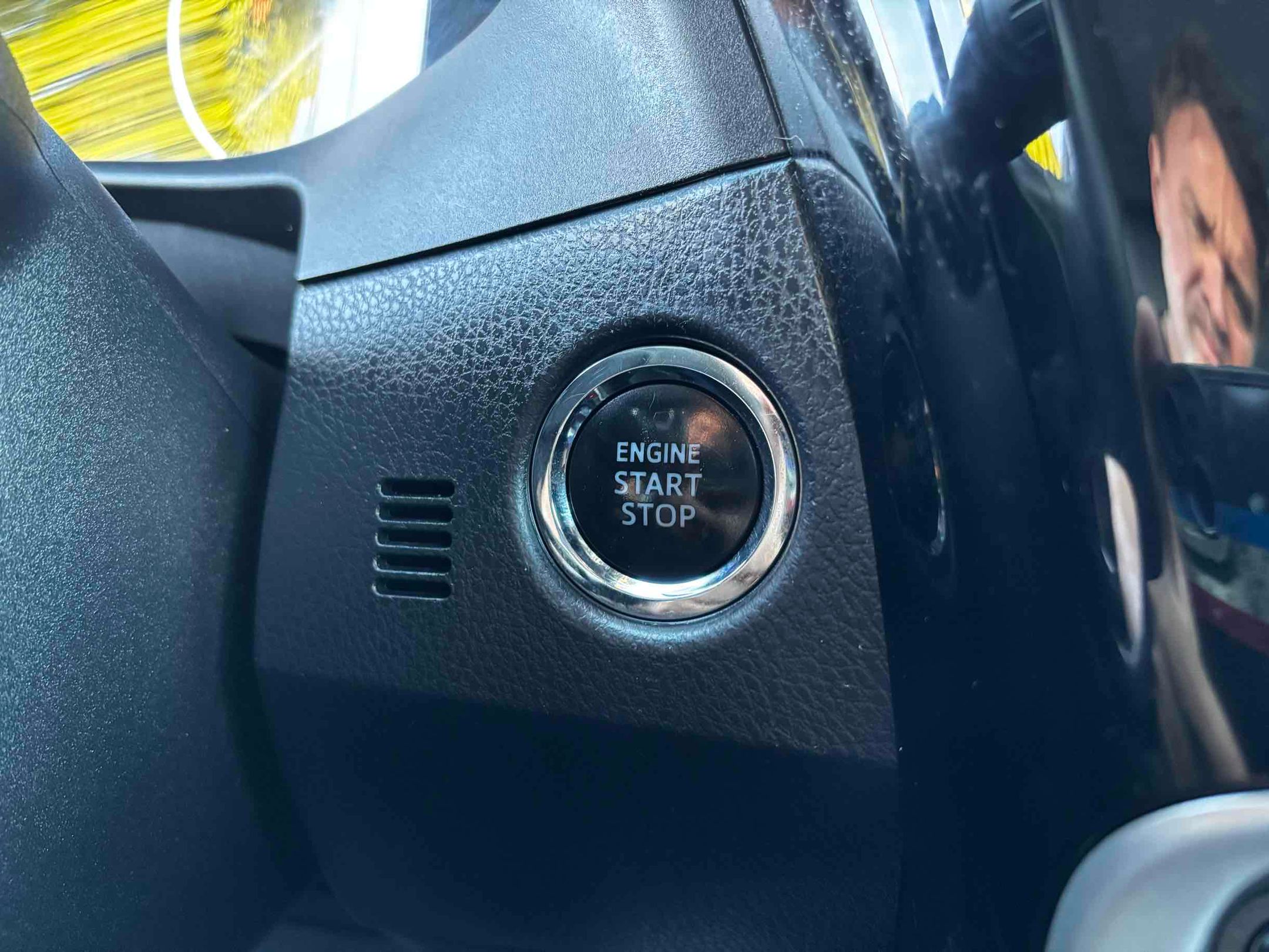 2017 Toyota Corolla SE photo 34