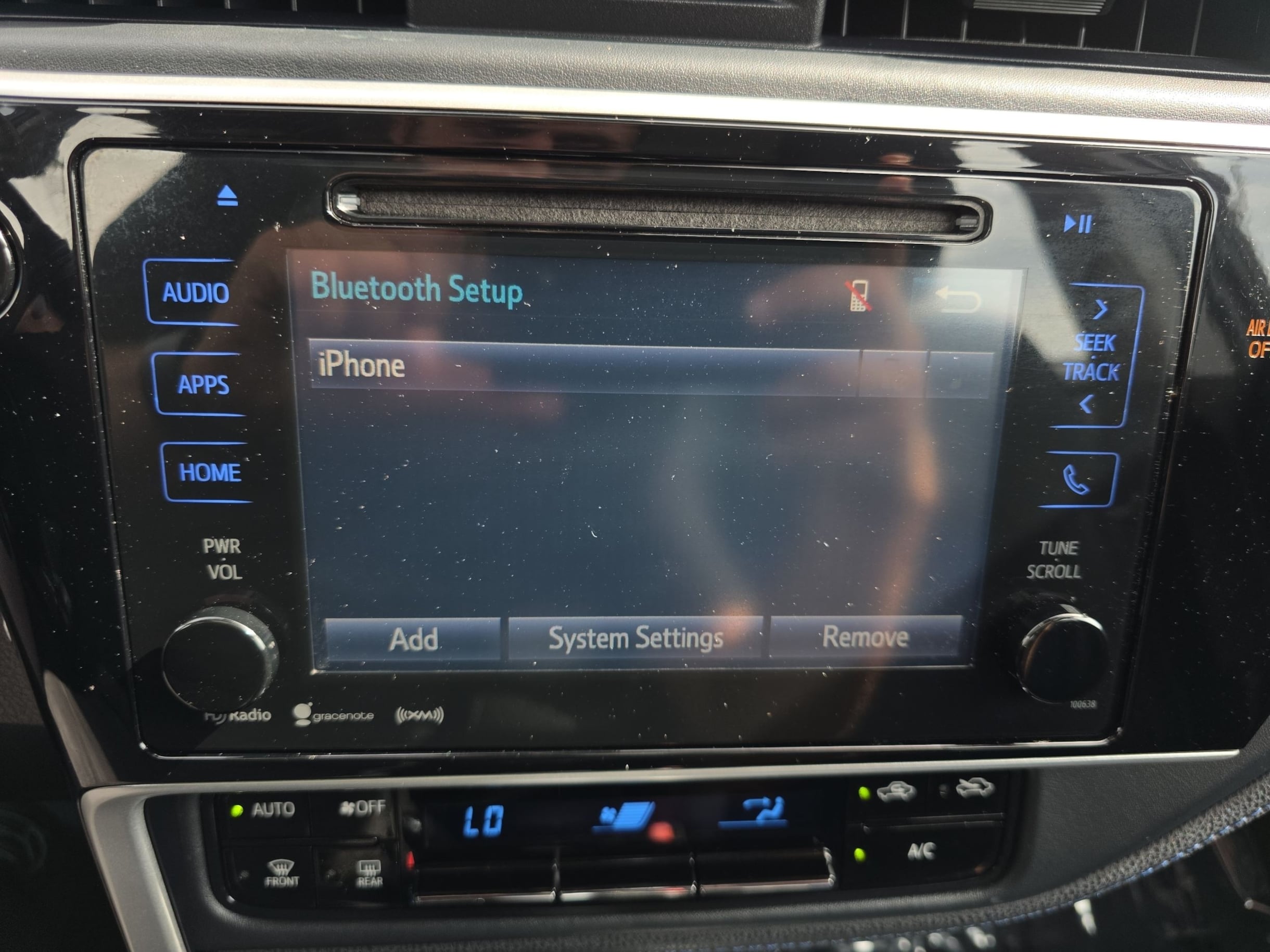 2017 Toyota Corolla SE photo 63