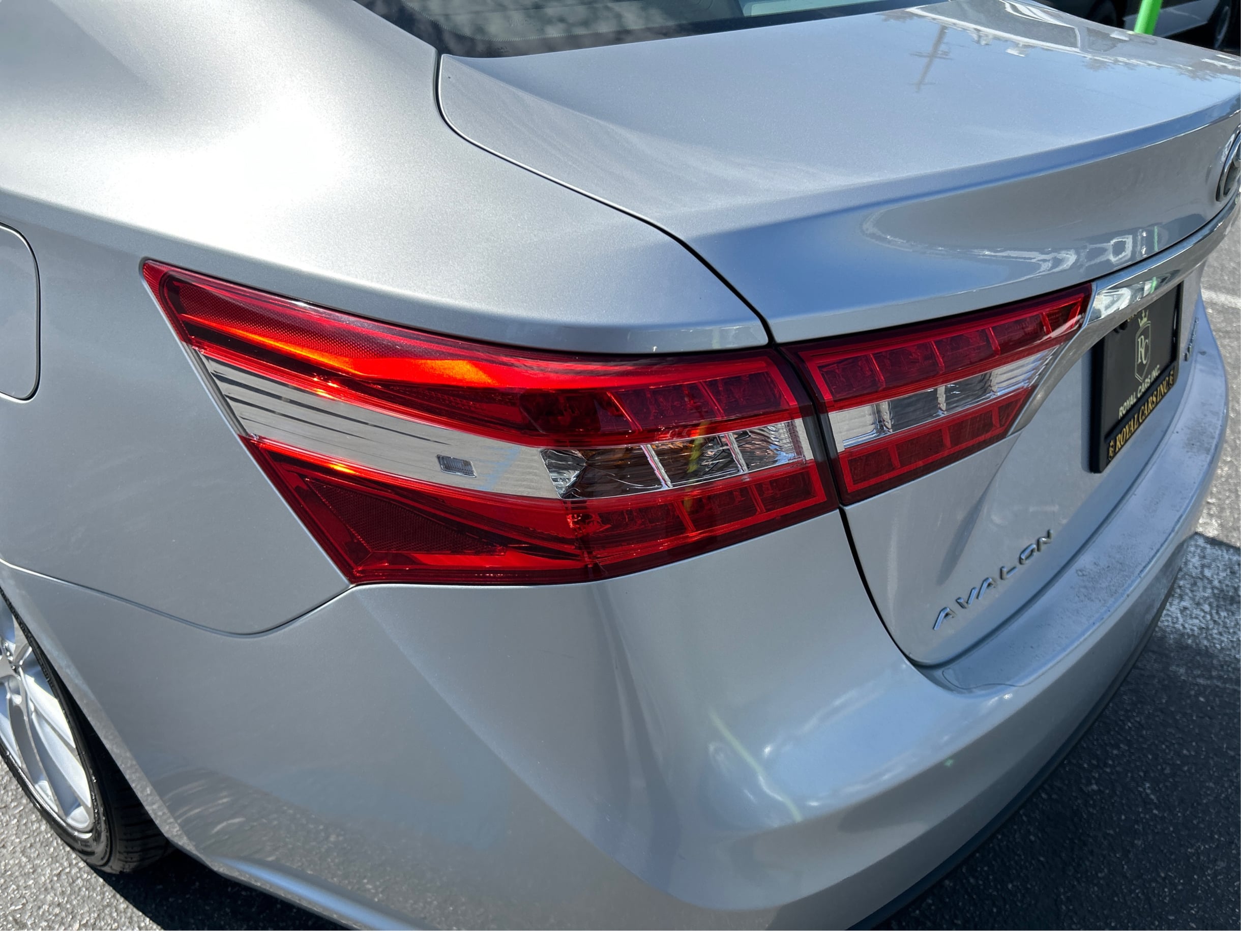 2013 Toyota Avalon Limited photo 31